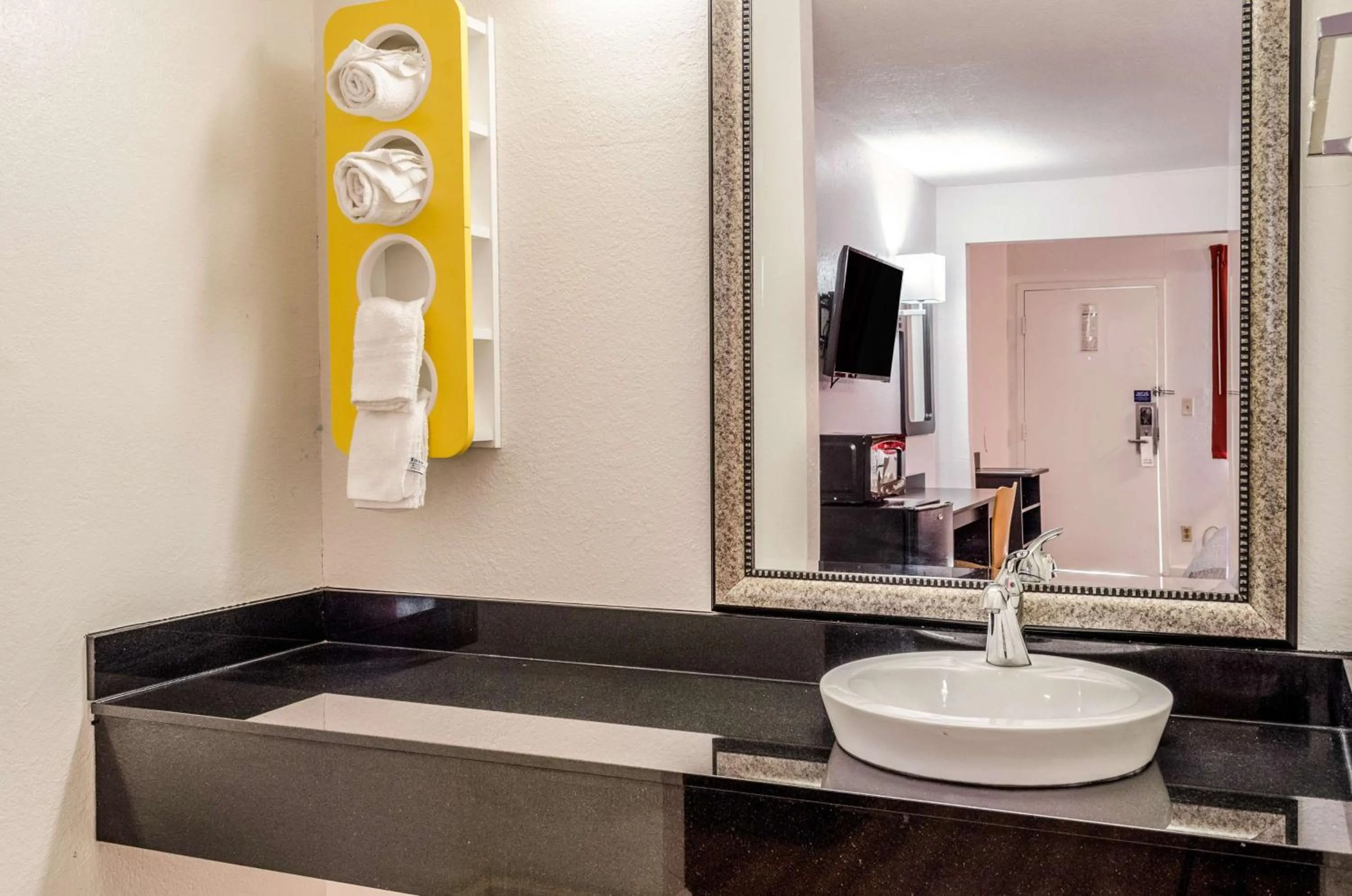 Bathroom in Motel 6-Saraland, AL