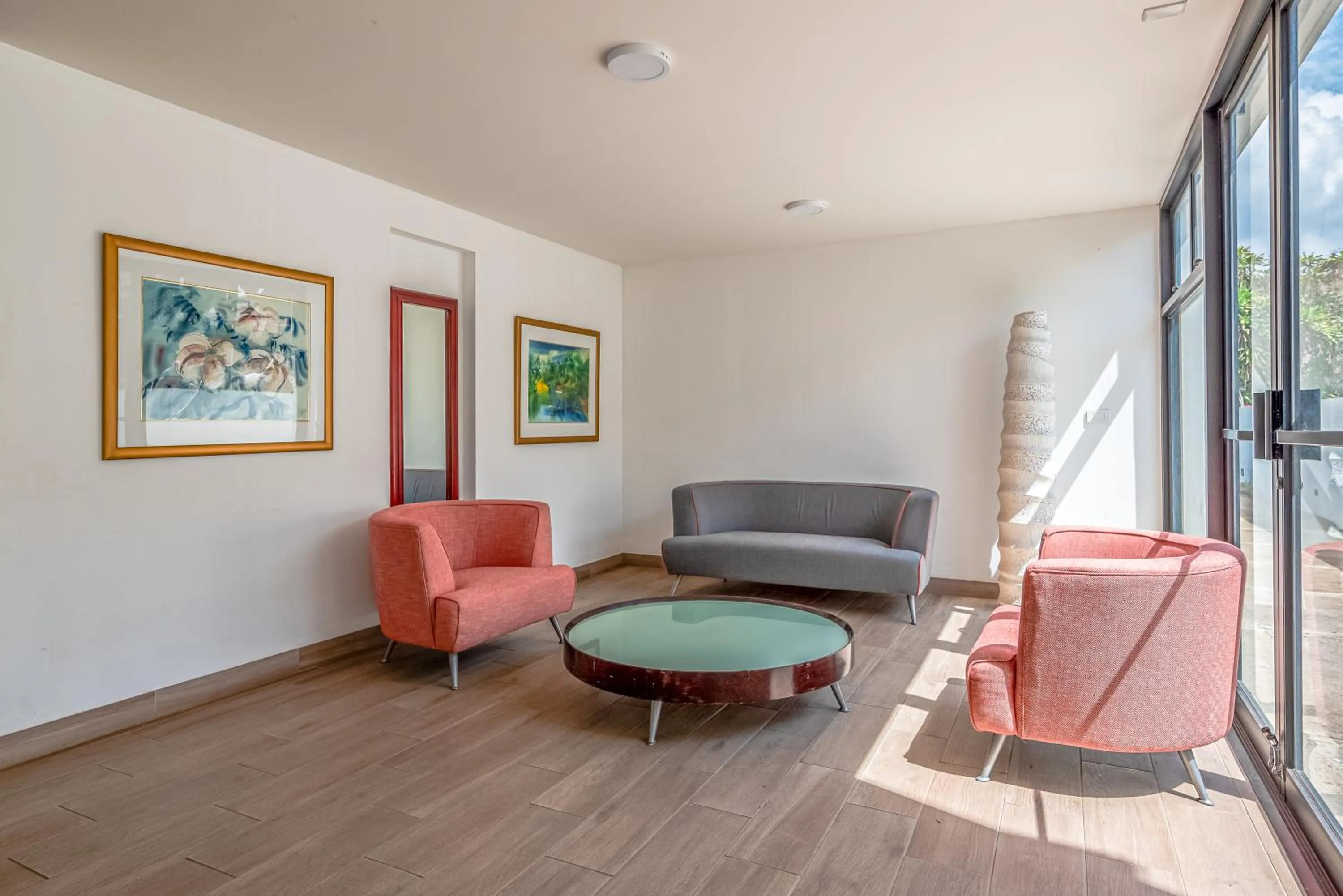 Living room in Irazú Hotel & Studios