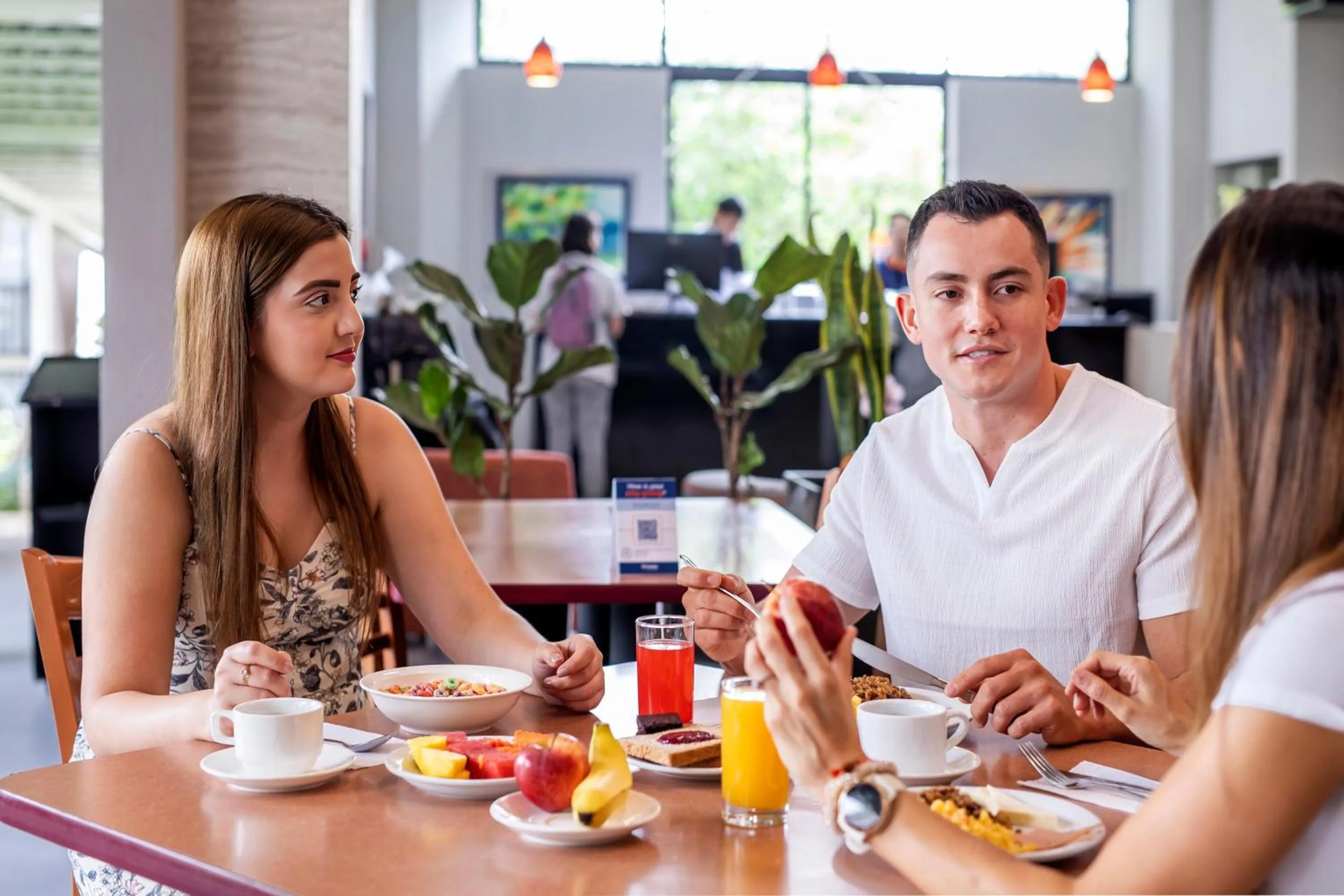 Breakfast in Irazú Hotel & Studios