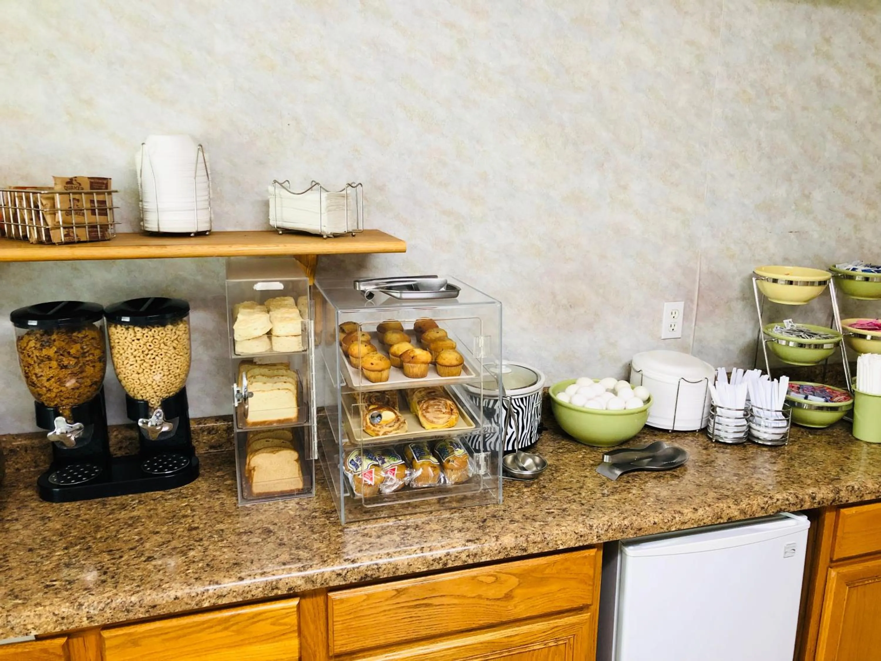 Continental breakfast in Platte Valley Inn