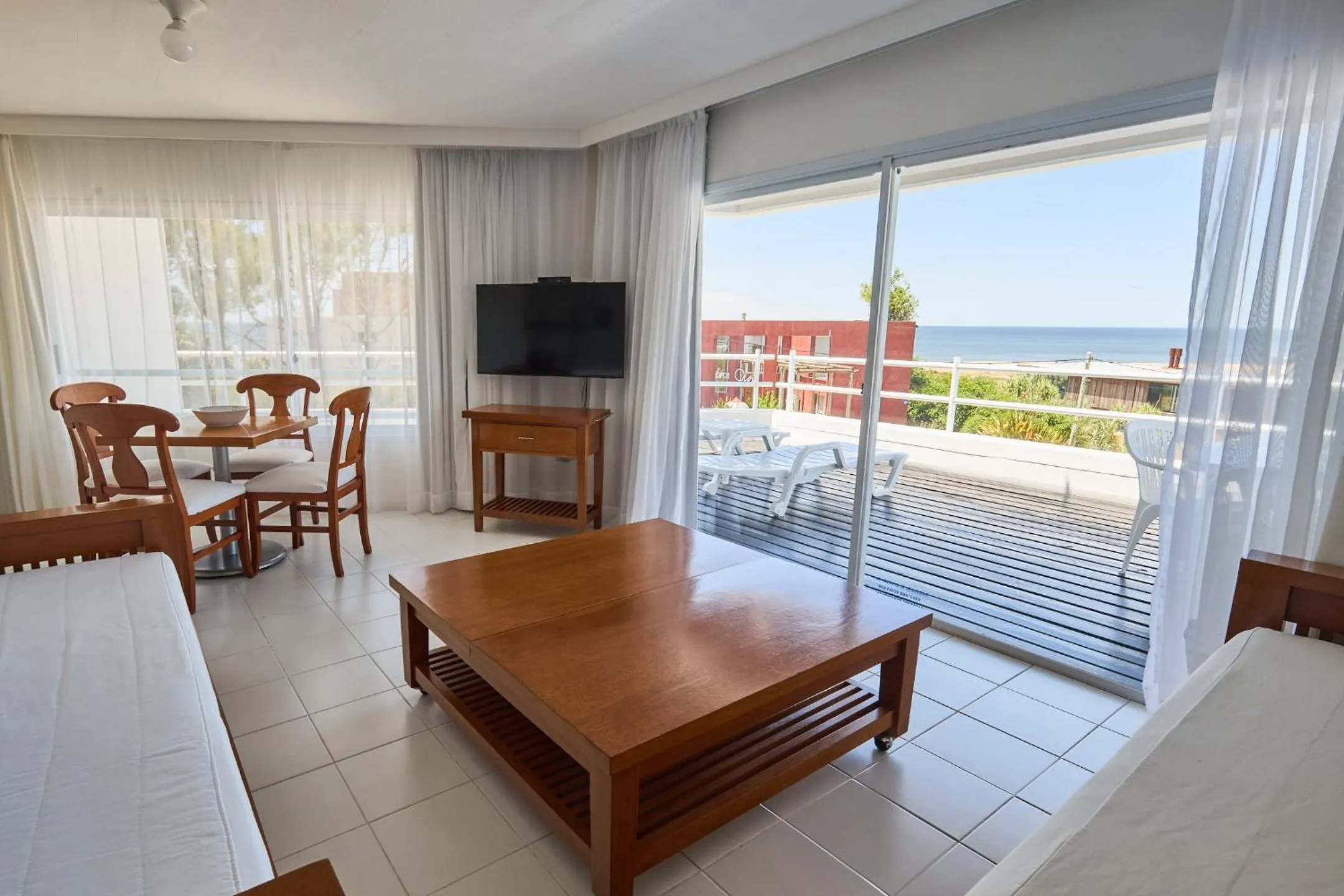 Natural landscape in Hotel Las Olas Resort