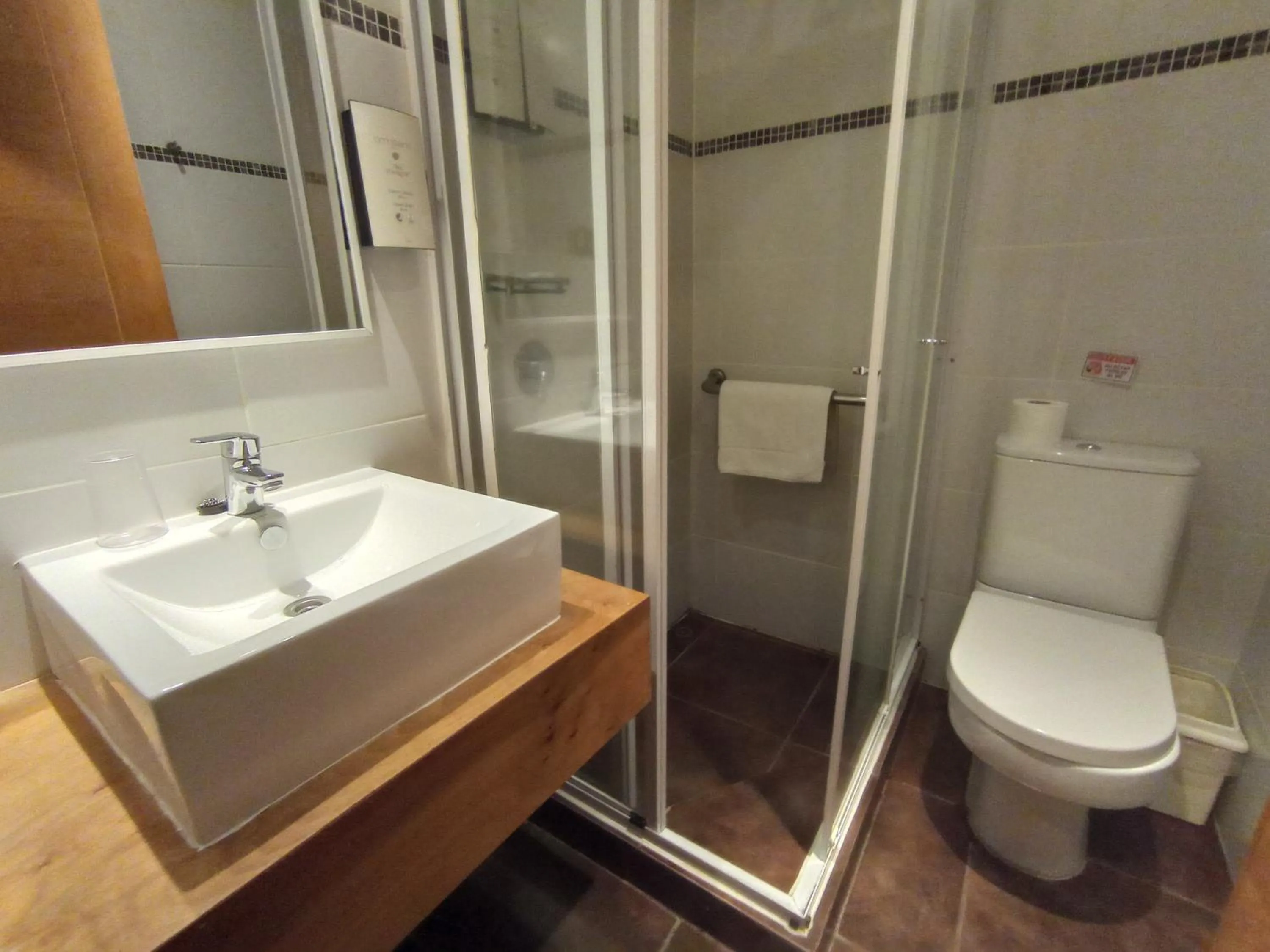 Shower in Vientos del Sur