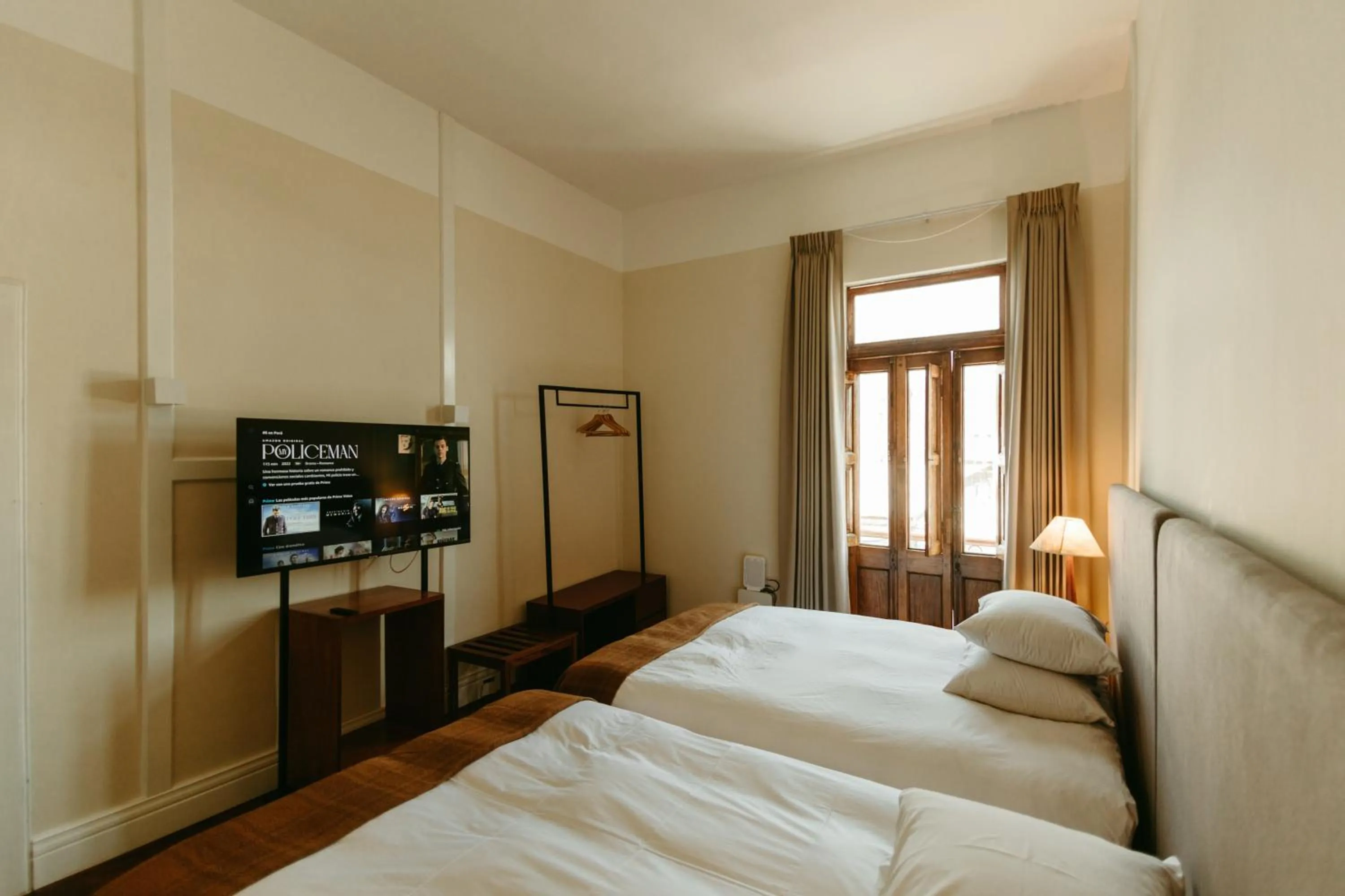 TV and multimedia, Bed in Plaza Central