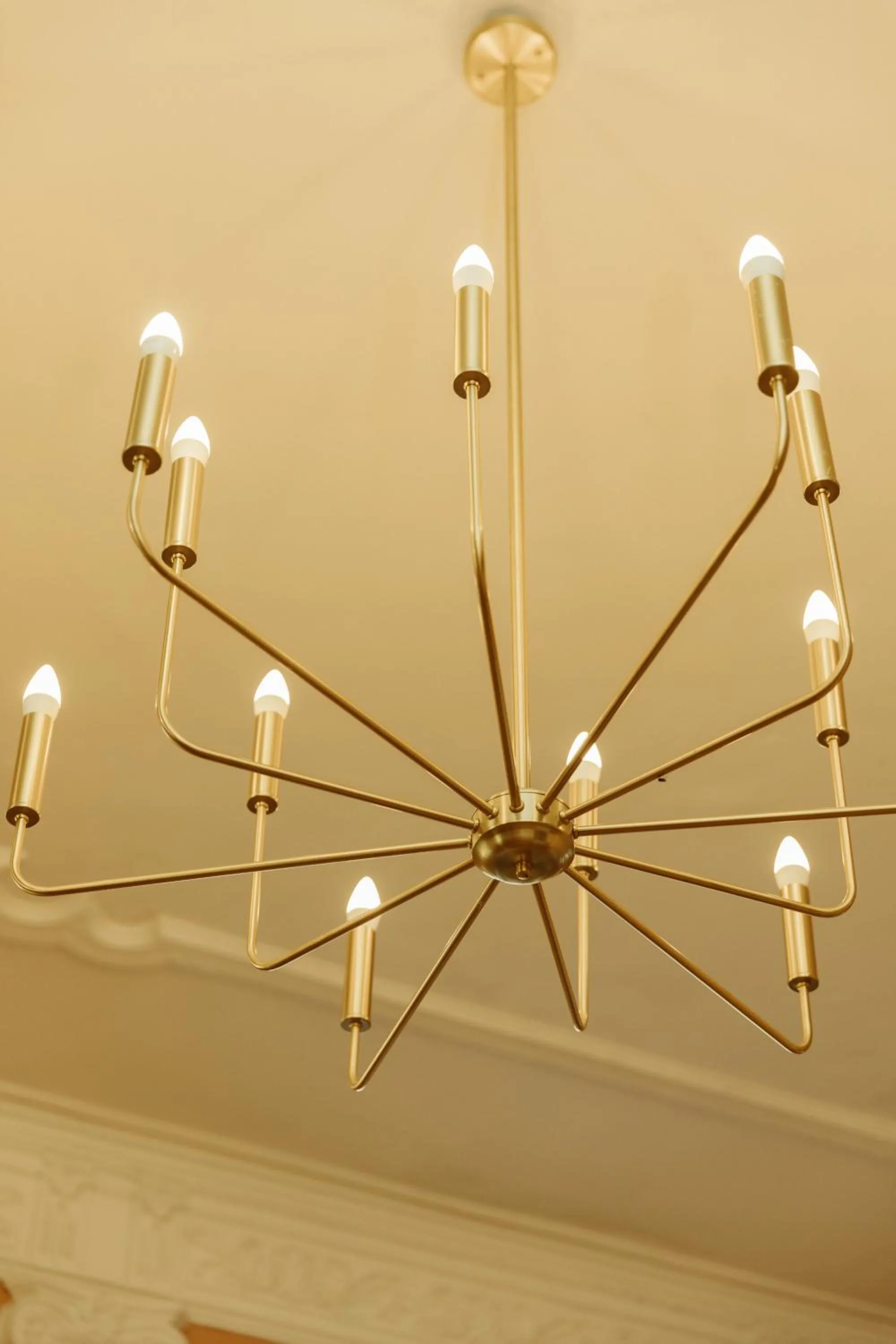 Property building in Plaza Central