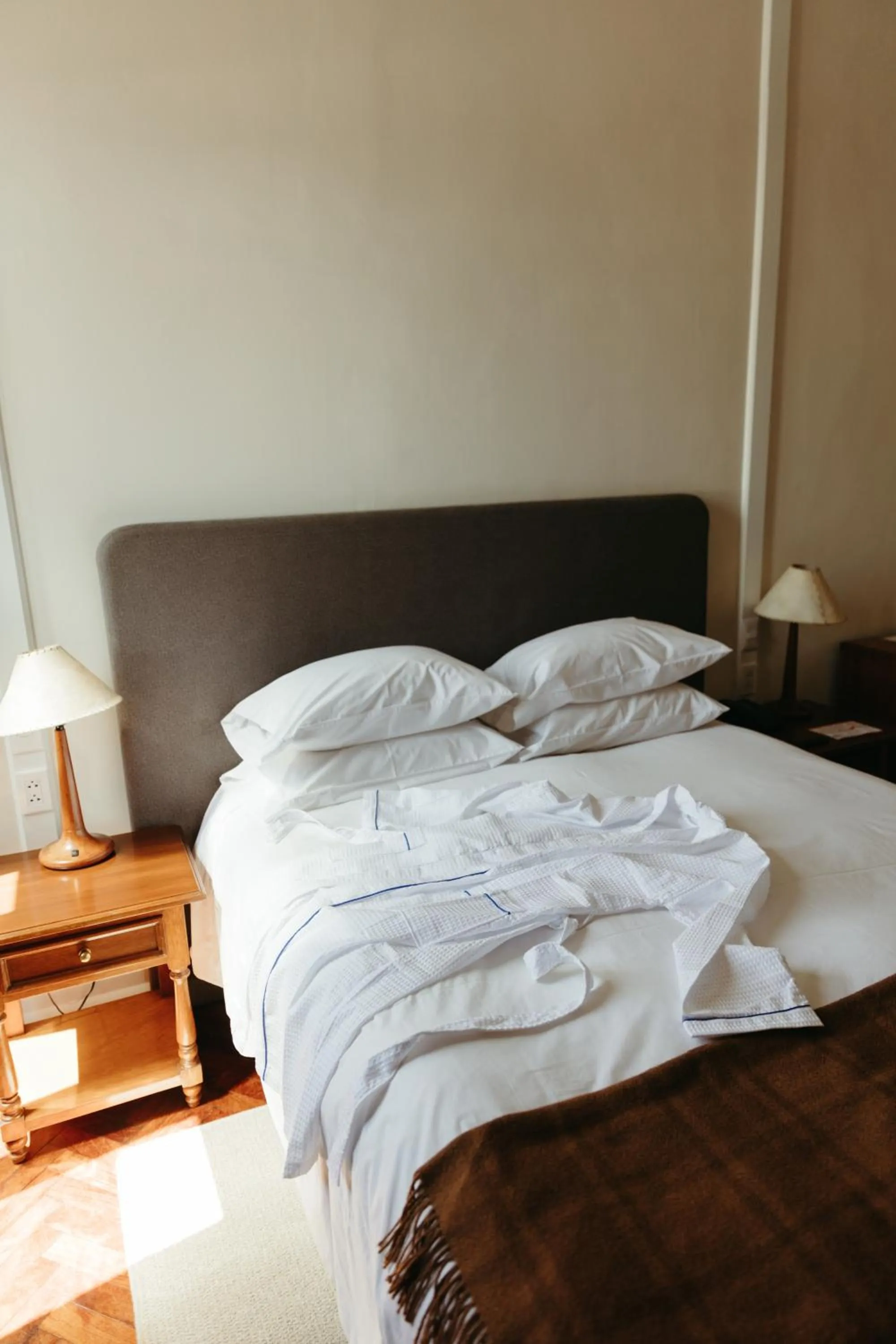 Bed in Plaza Central