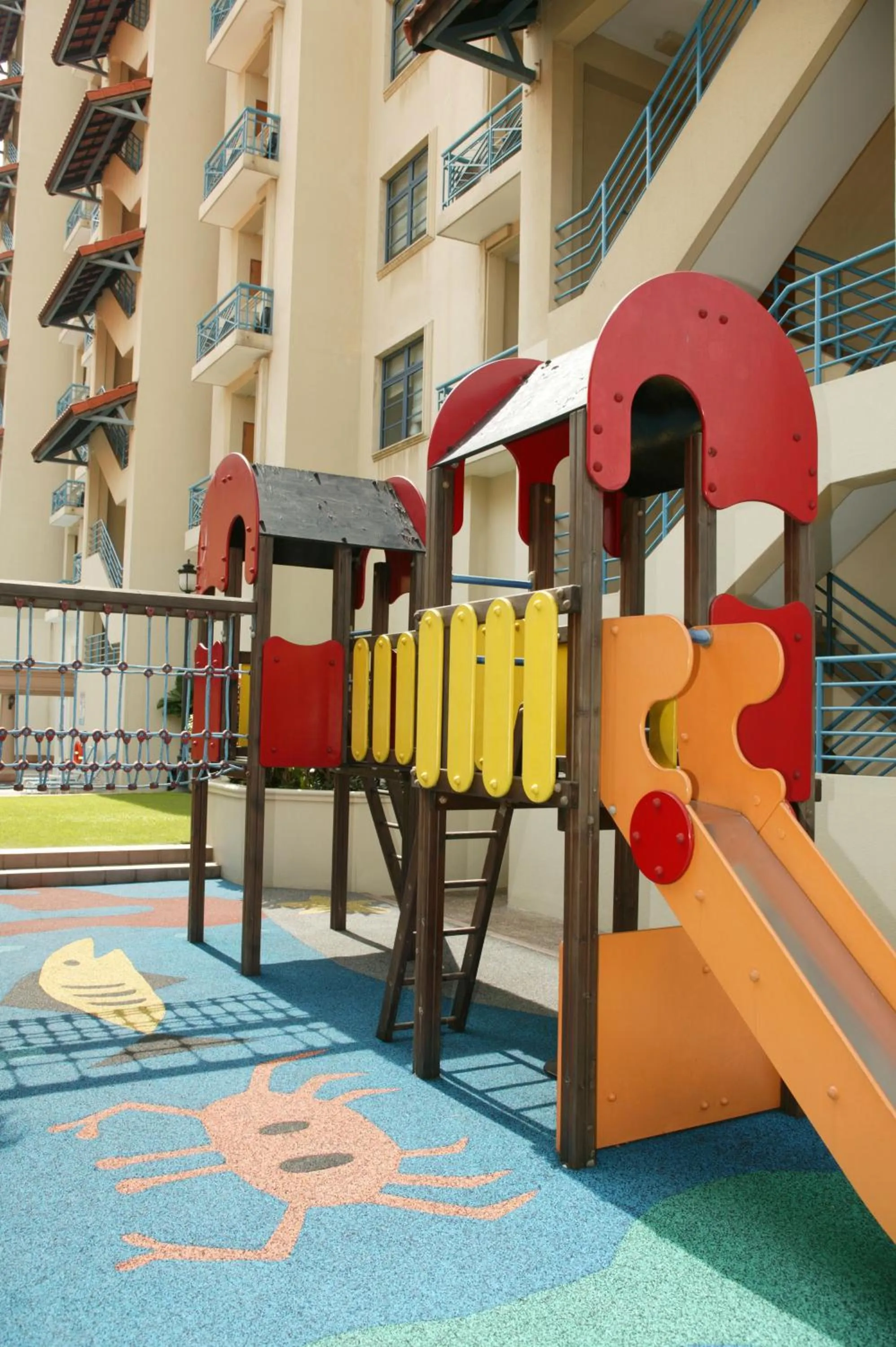 Children play ground in Village Residence Robertson Quay by Far East Hospitality