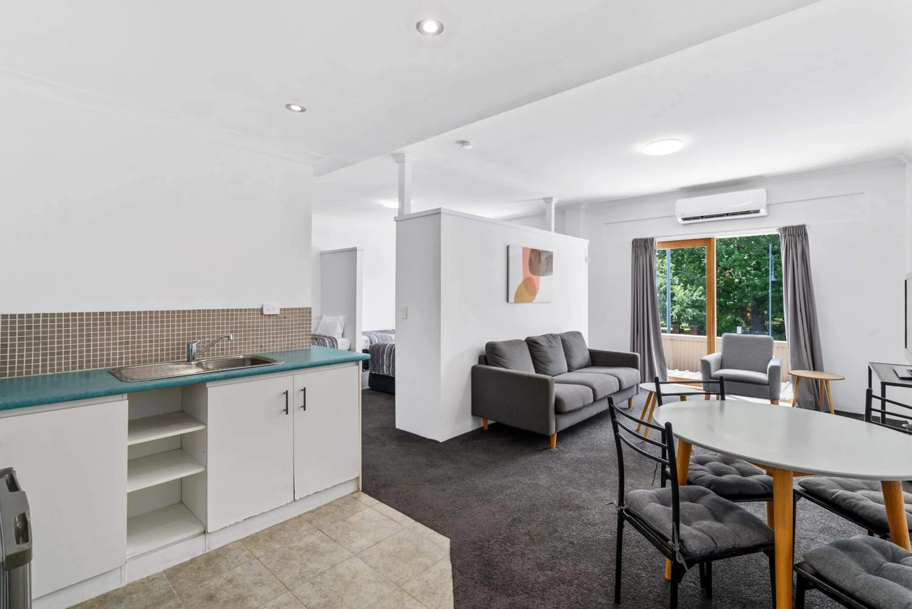 Living room in Comfort Inn Commodore Albury