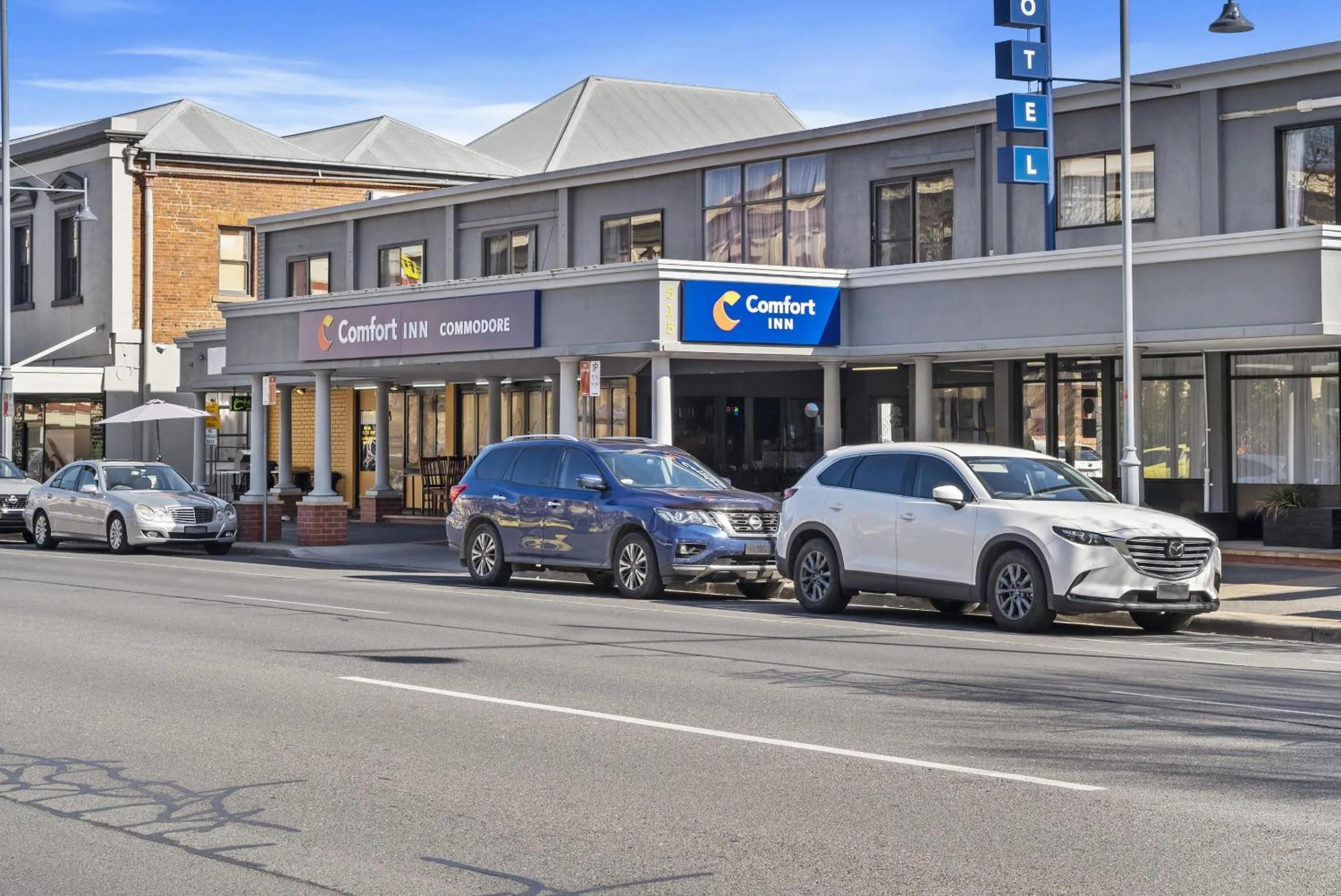 Property building in Comfort Inn Commodore Albury