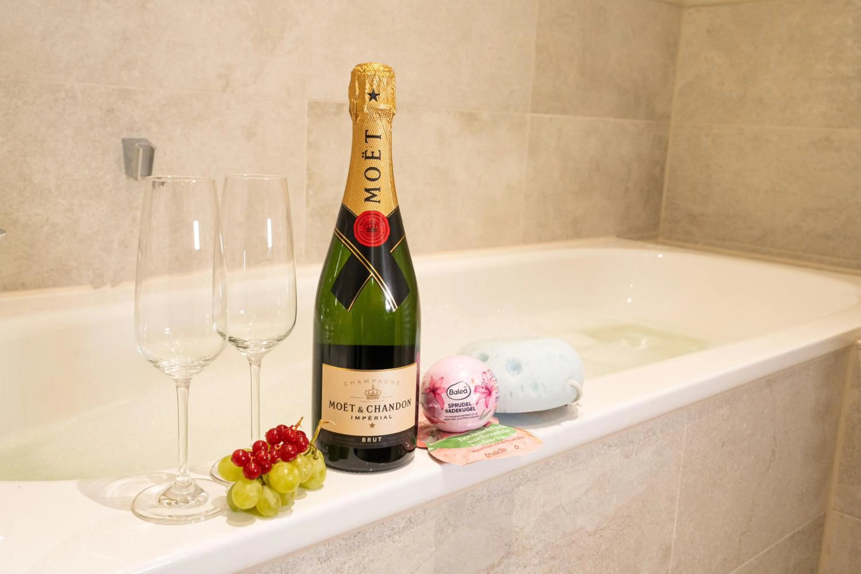 Bath in Maremüritz Yachthafen Resort