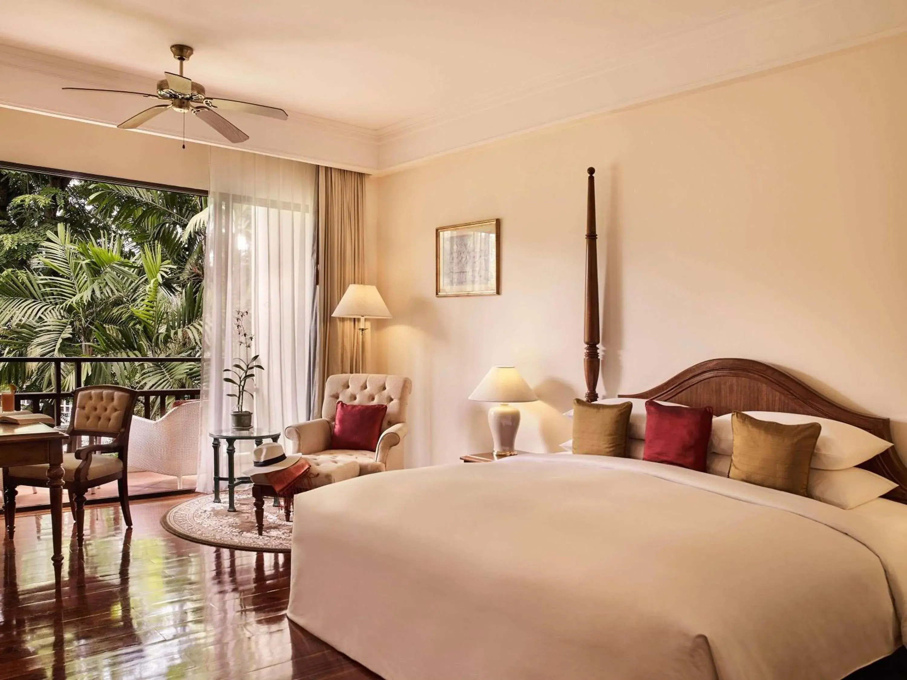 Junior King Suite with Club Access in Sofitel Angkor Phokeethra Golf & Spa Resort Junior King Suite with Club Access in Sofitel Angkor Phokeethra Golf & Spa Resort