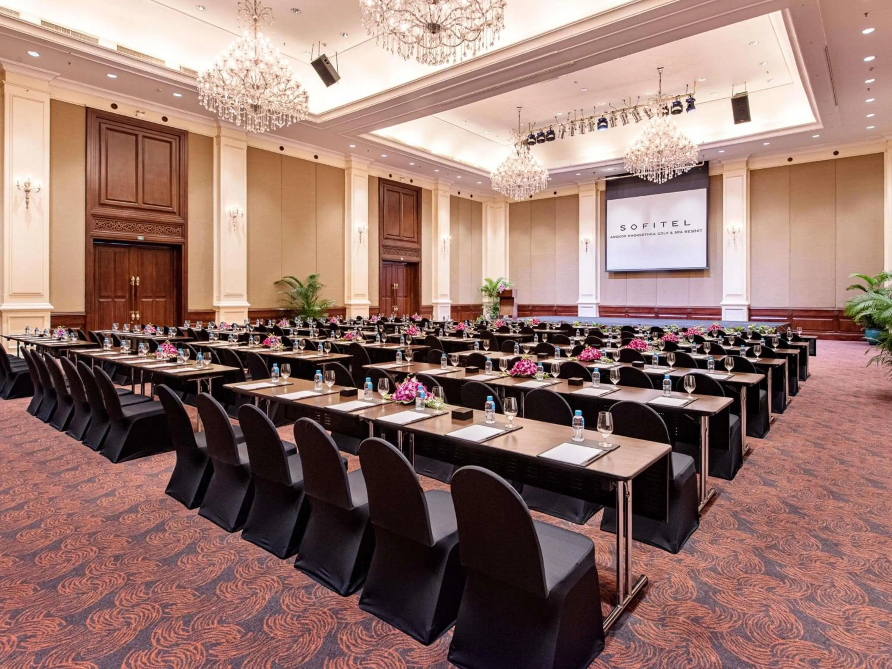 Meeting/conference room in Sofitel Angkor Phokeethra Golf & Spa Resort