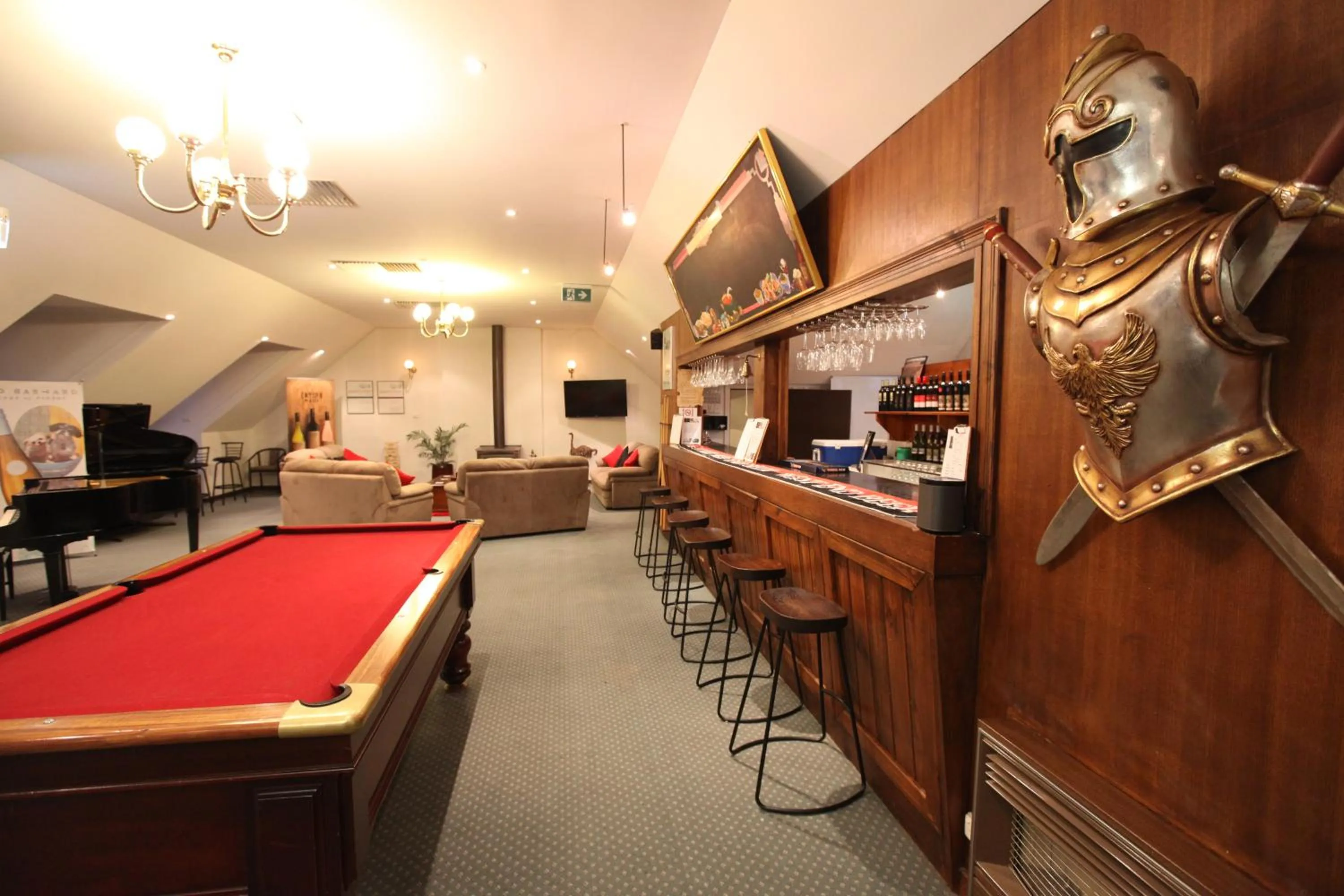 Lounge or bar in Clare Valley Motel
