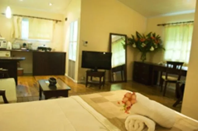 Photo of the whole room, Bed in Five Princes Hotel