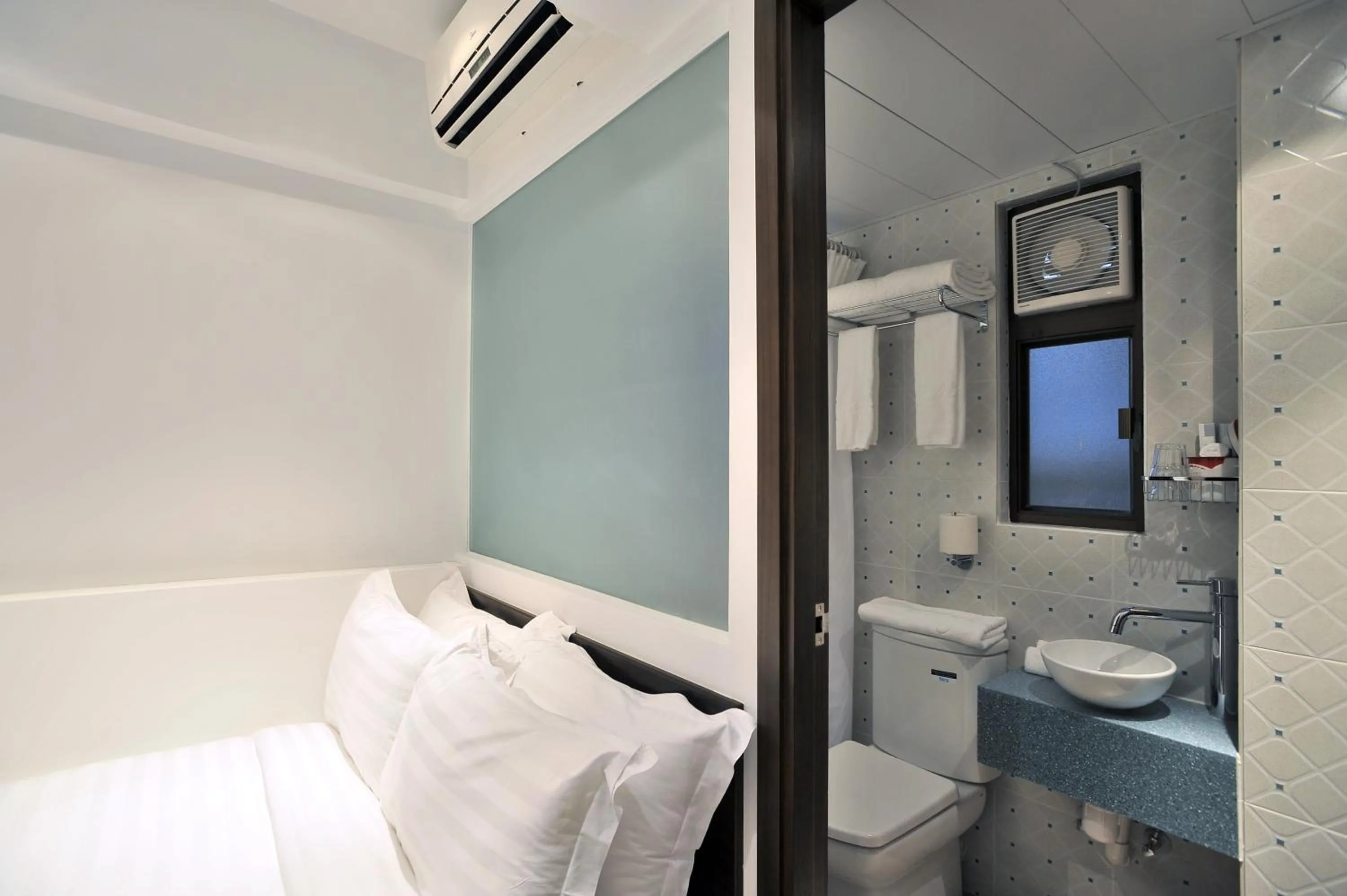 Bed in Mingle by The Park