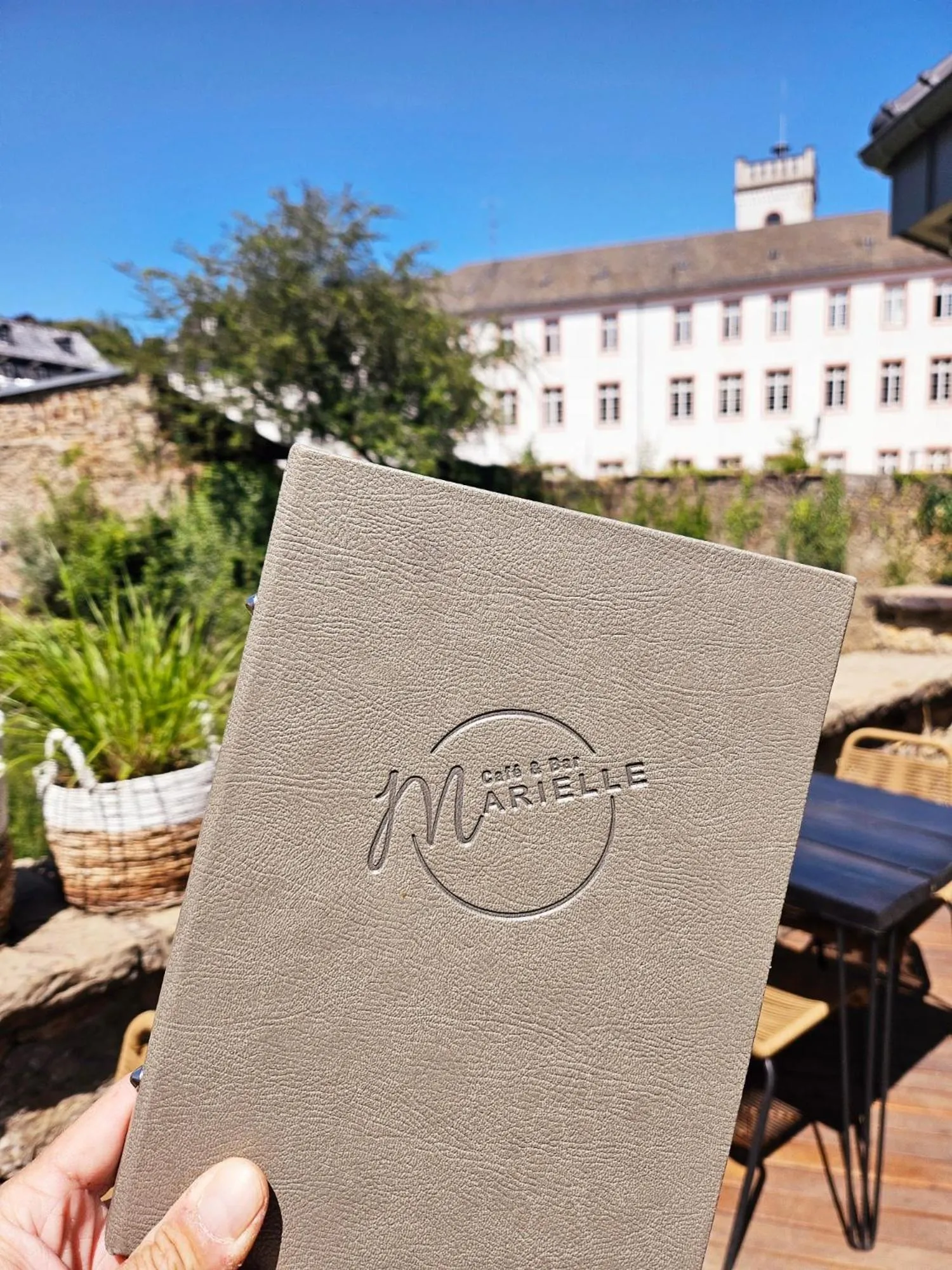 Restaurant/places to eat in Boutique Hotel Marielle