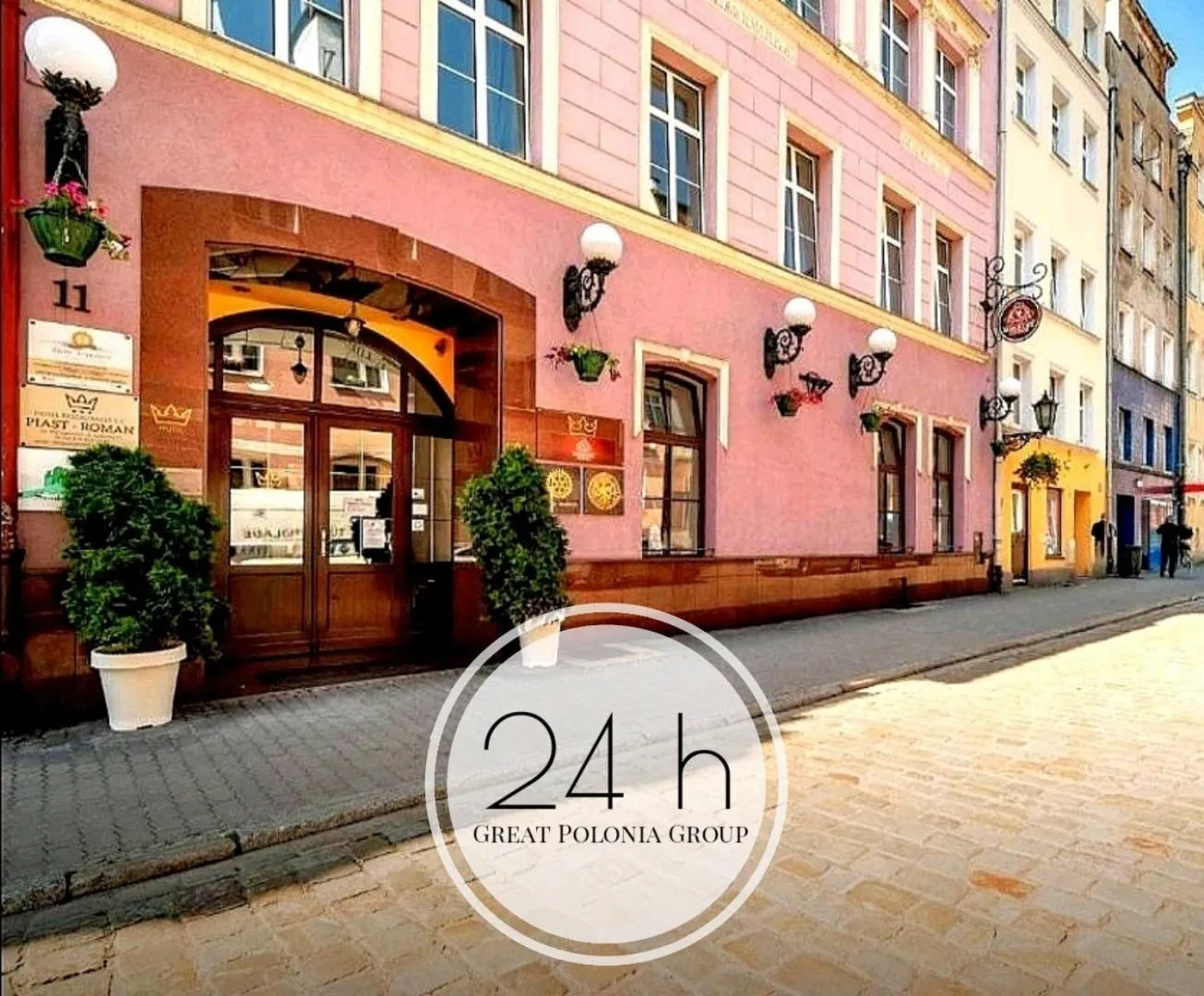 Property building in Great Polonia Świdnica City Center