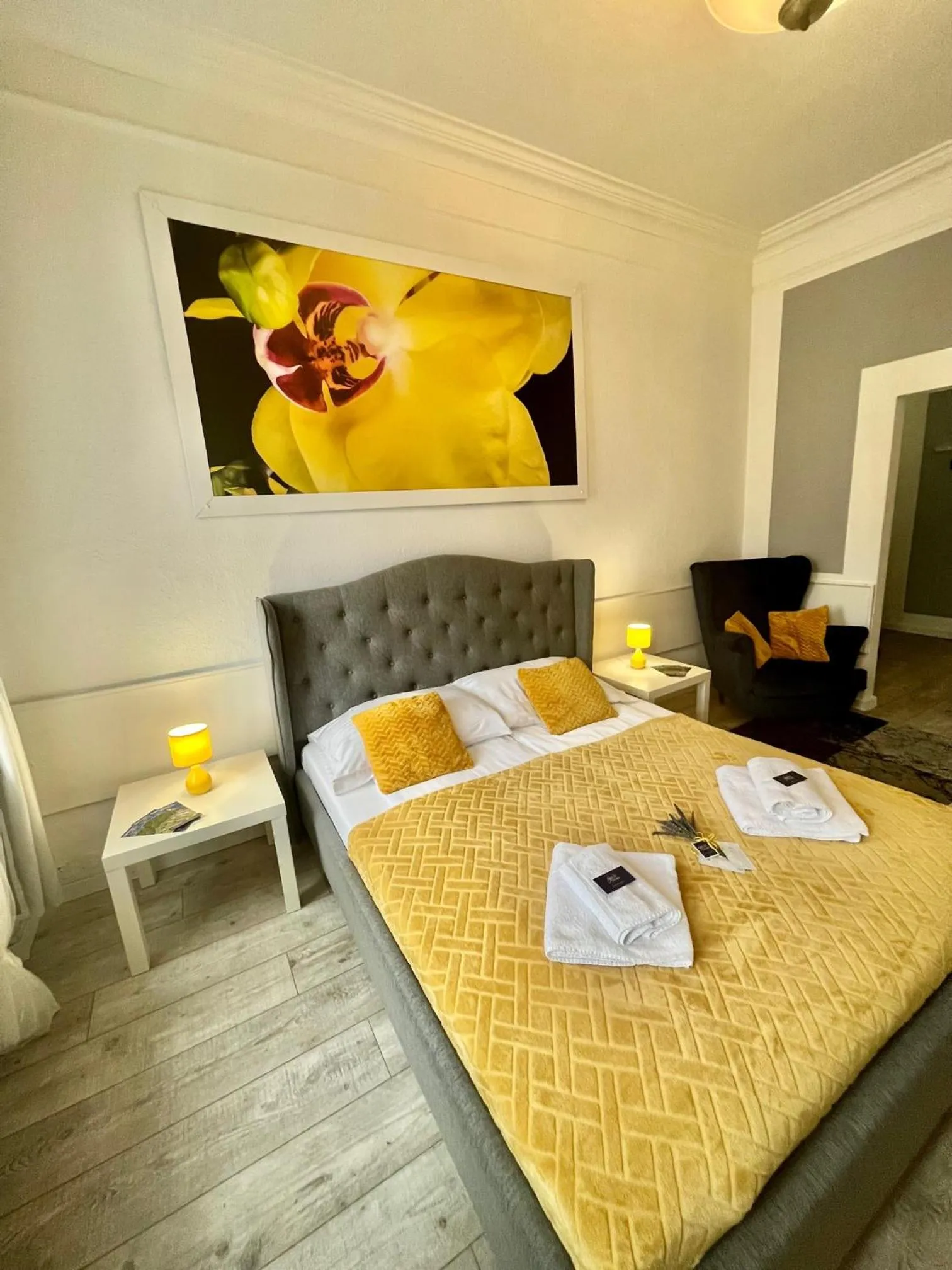 Photo of the whole room, Bed in Great Polonia Świdnica City Center