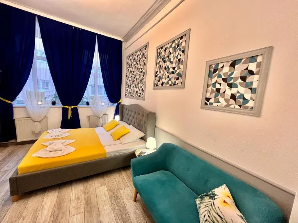 Photo of the whole room, Bed in Great Polonia Świdnica City Center