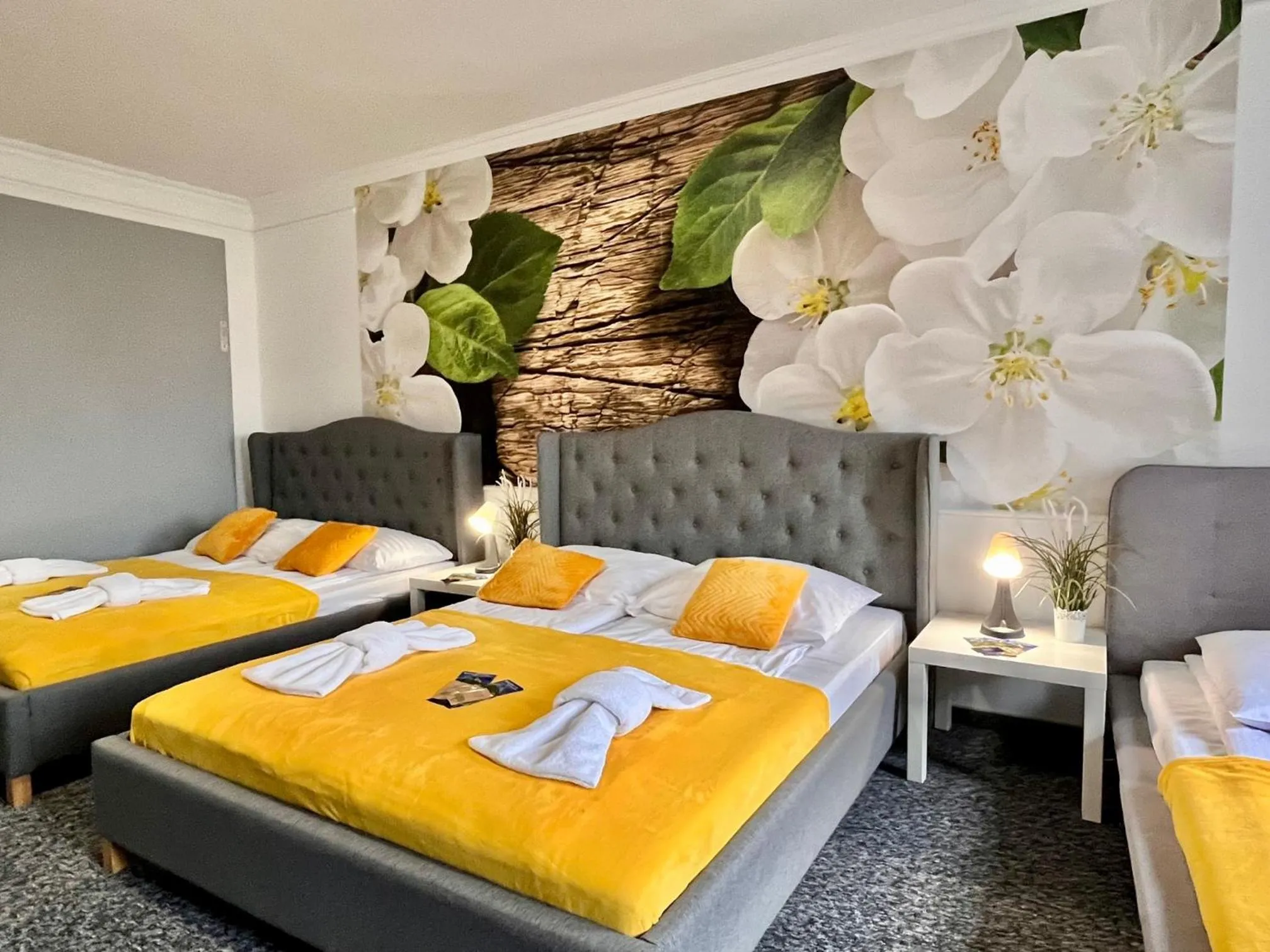 Photo of the whole room, Bed in Great Polonia Świdnica City Center