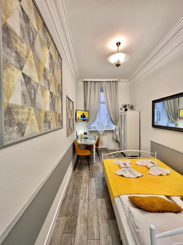 Photo of the whole room, Bed in Great Polonia Świdnica City Center