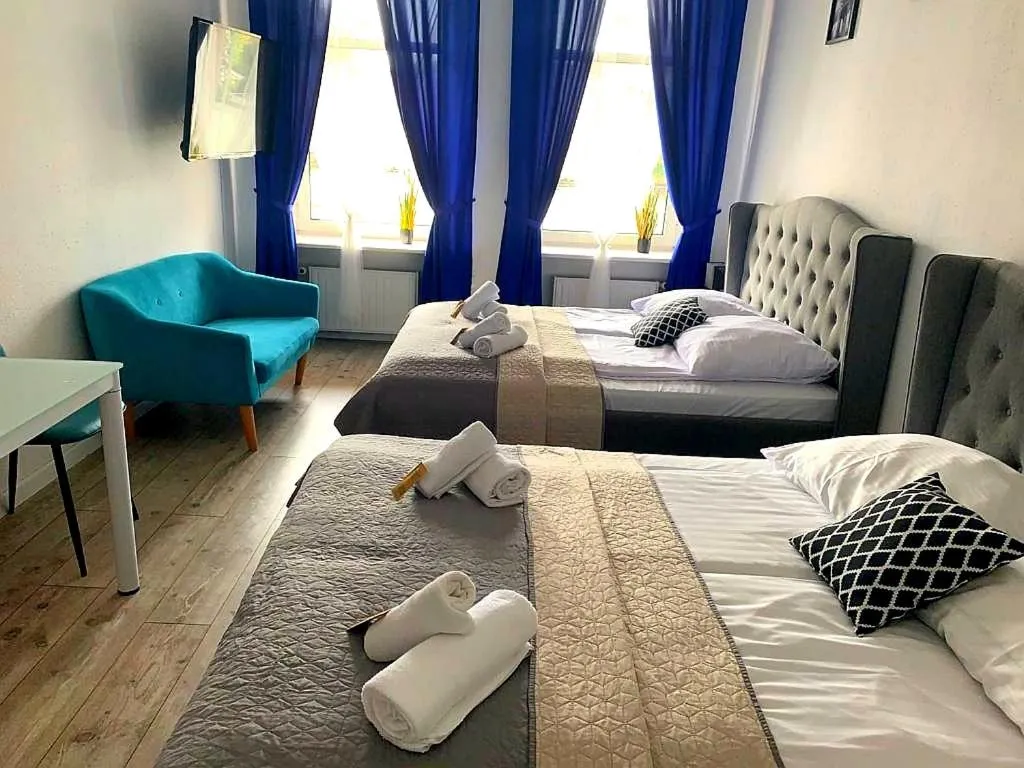 Photo of the whole room, Bed in Great Polonia Świdnica City Center