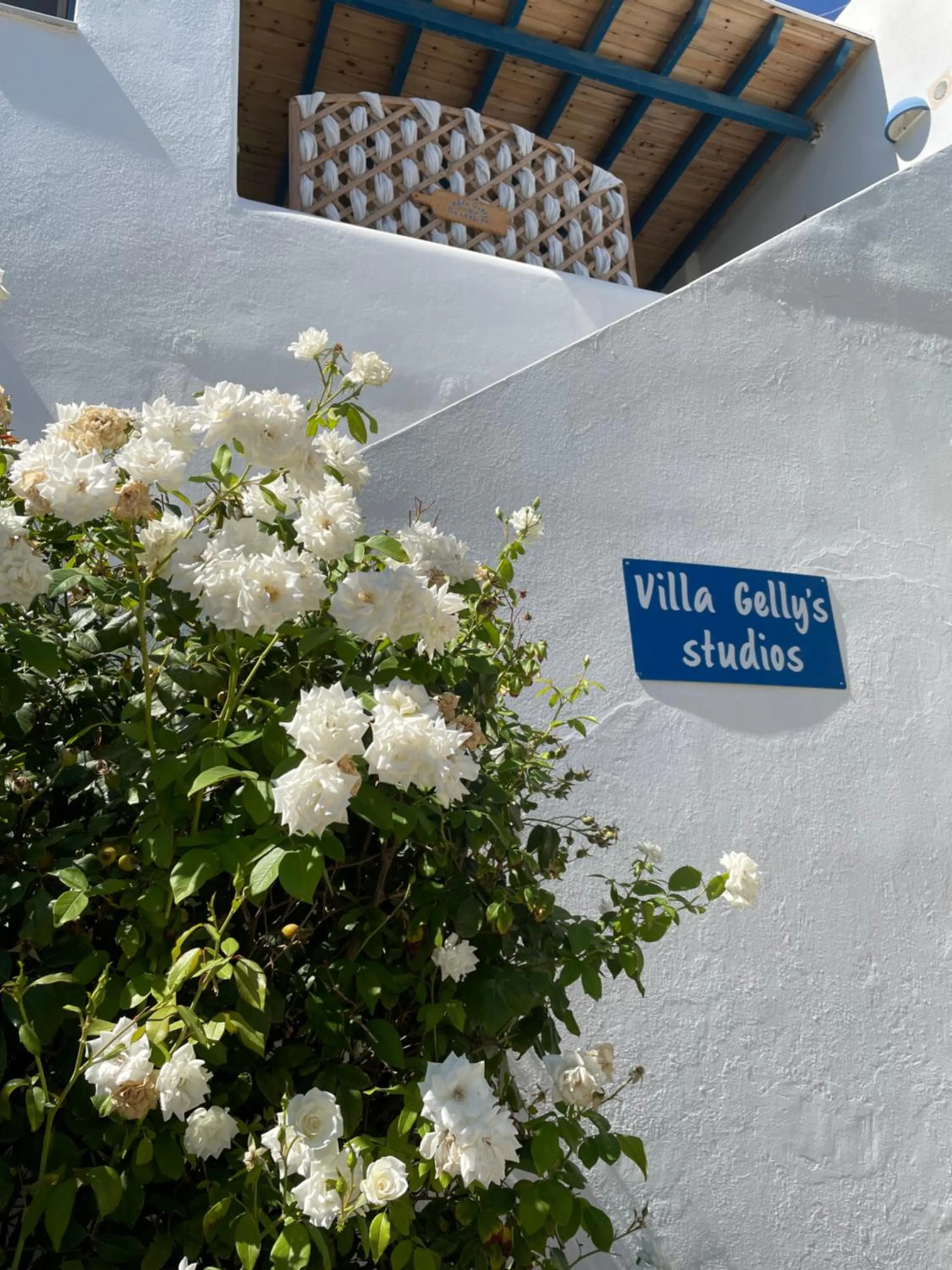 Property logo or sign in Villa Gelly's Studios