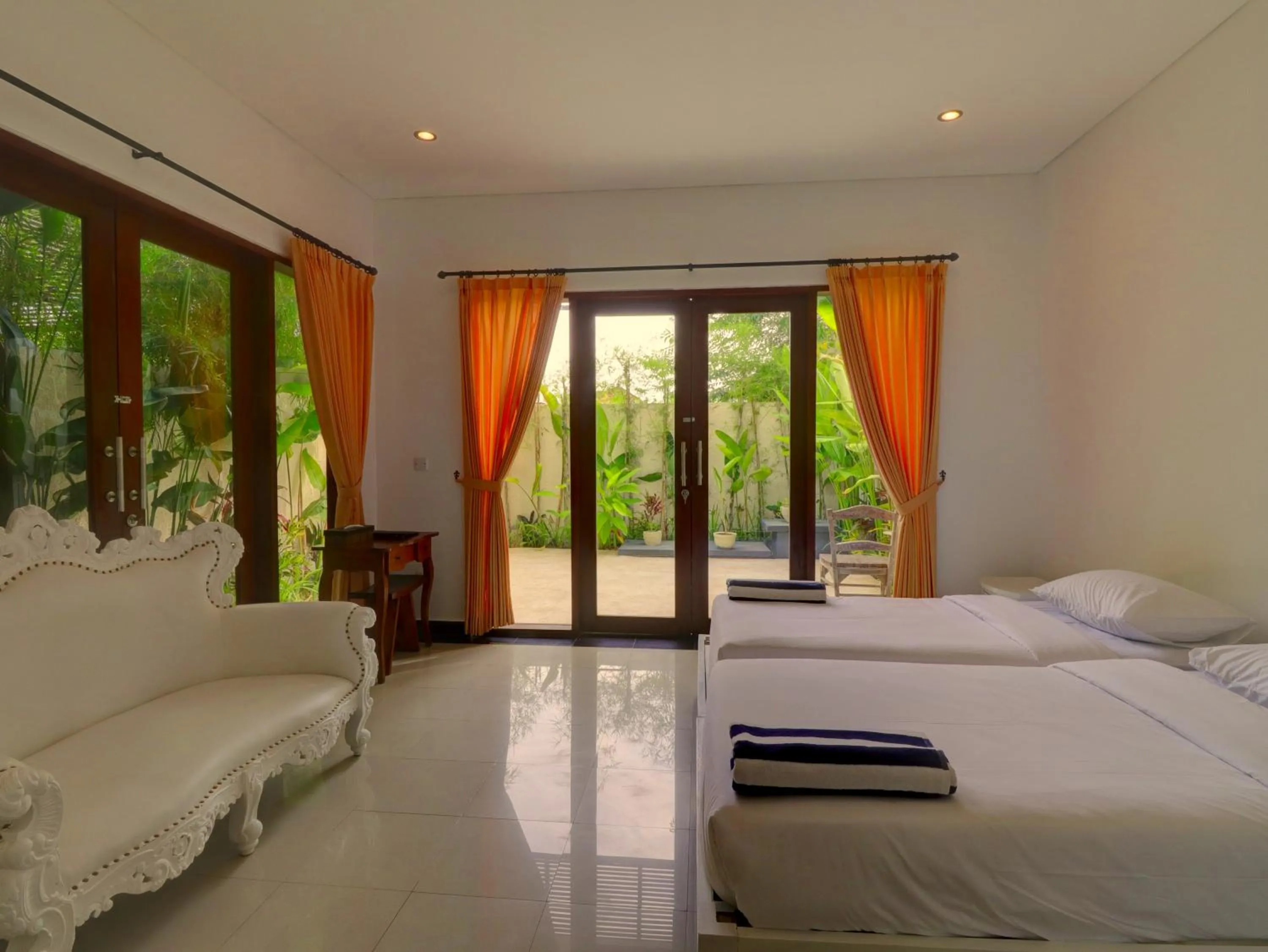 Bed in Sayang Sanur Terrace House