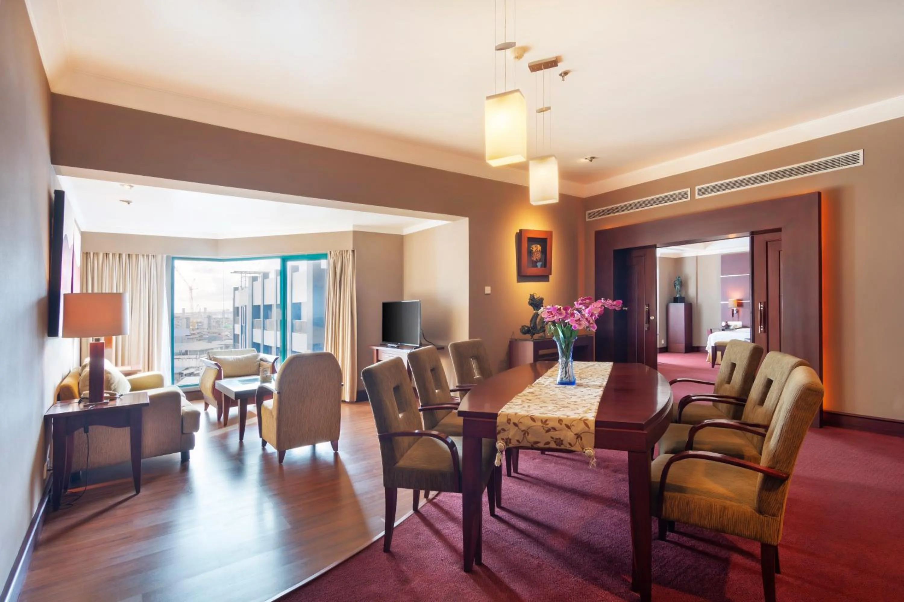 Dining area in Blue Sky Hotel Balikpapan