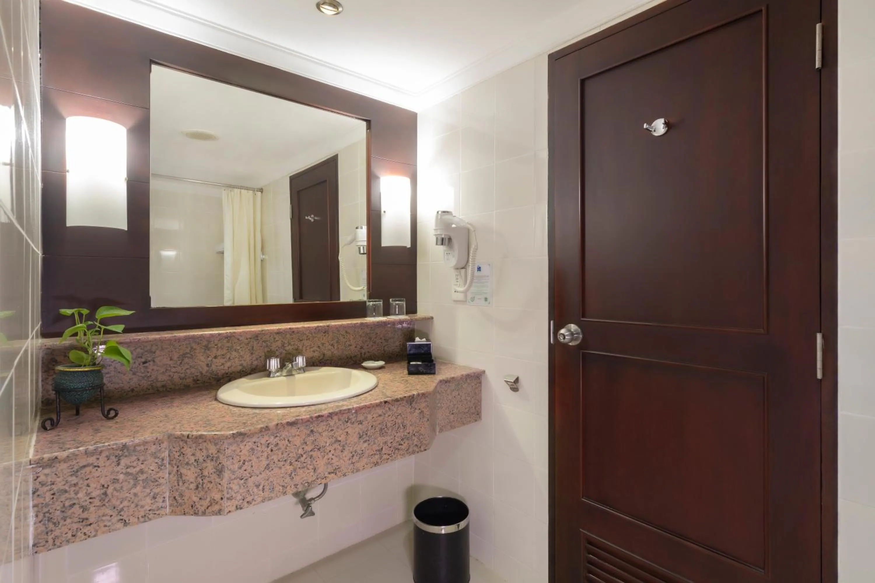 Bathroom in Blue Sky Hotel Balikpapan