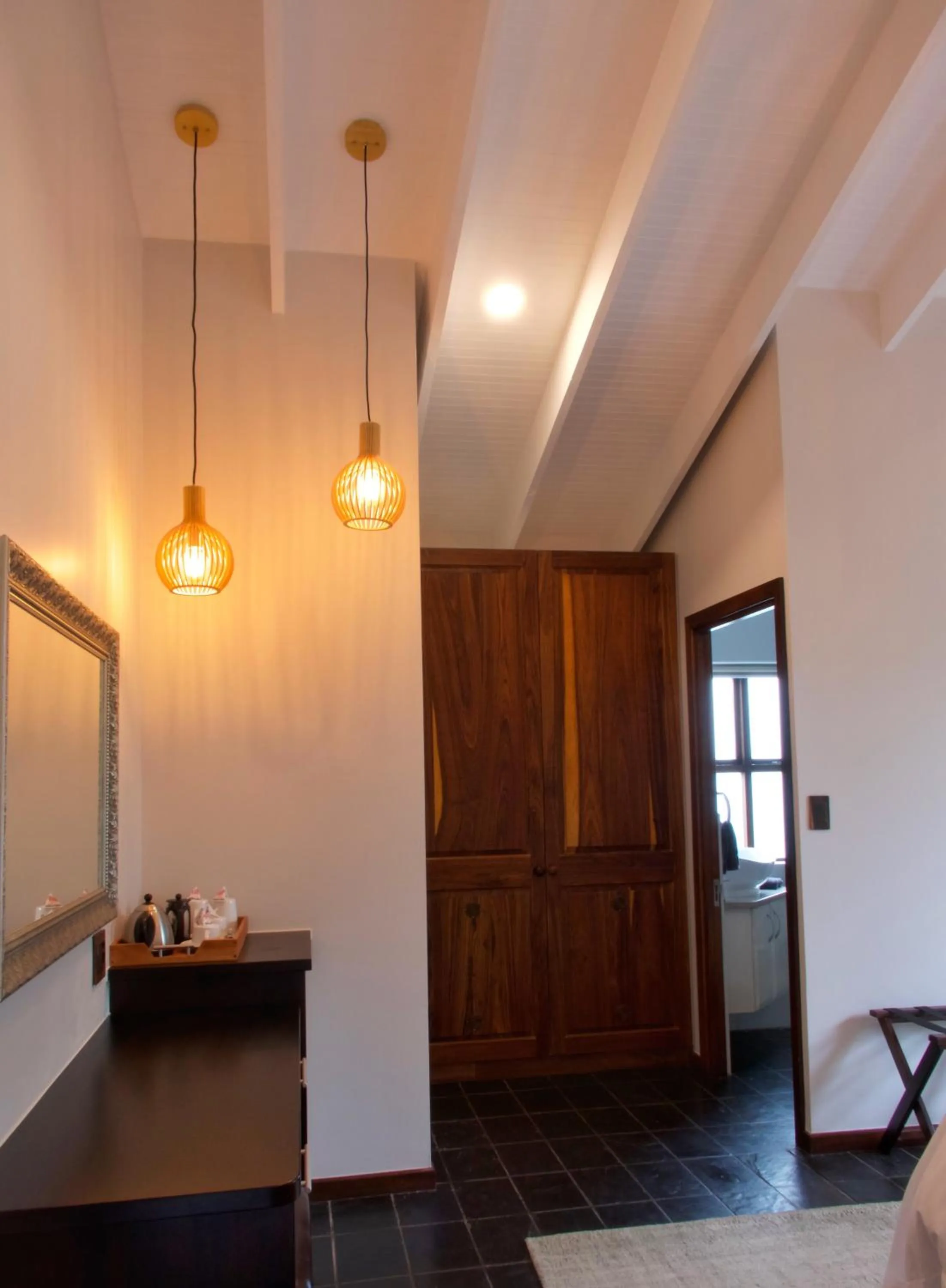 Bedroom in Shaloha Guesthouse on Supertubes