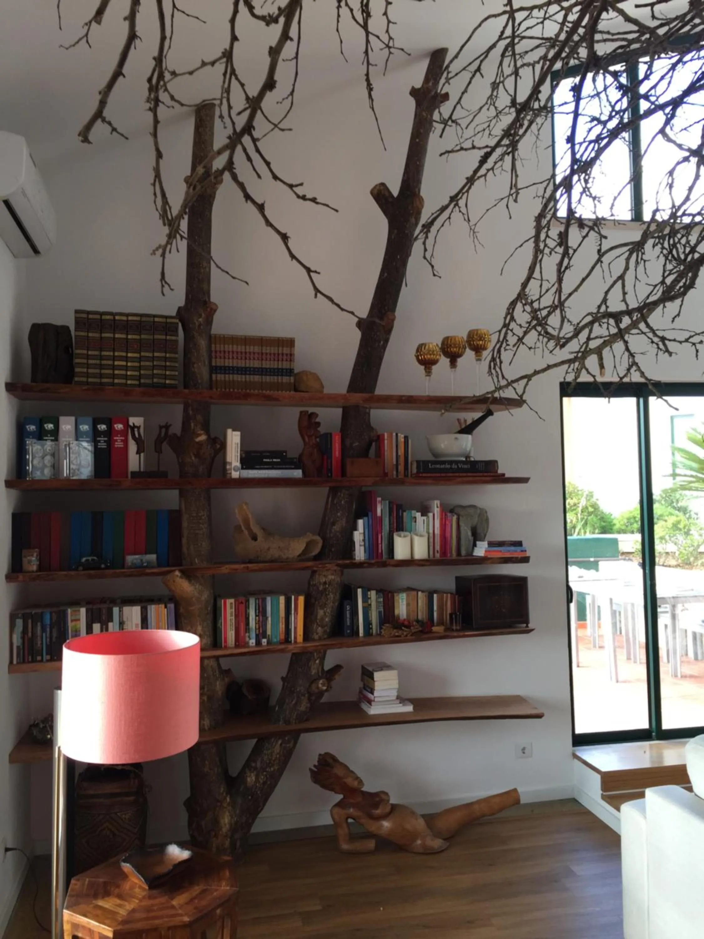Library in Sintra Rural Home - Cerrado da Serra