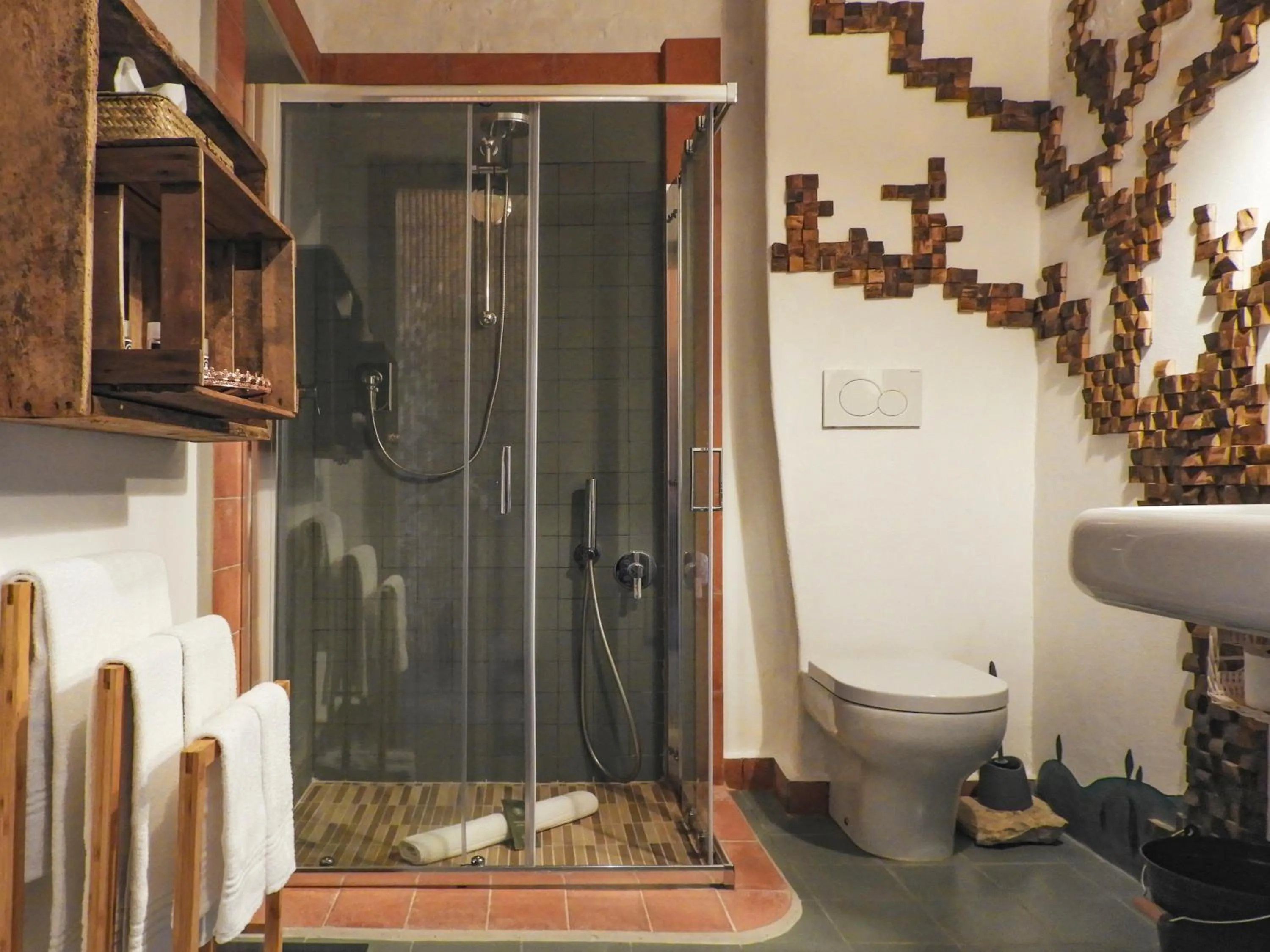 Shower in Tenuta Cortedomina