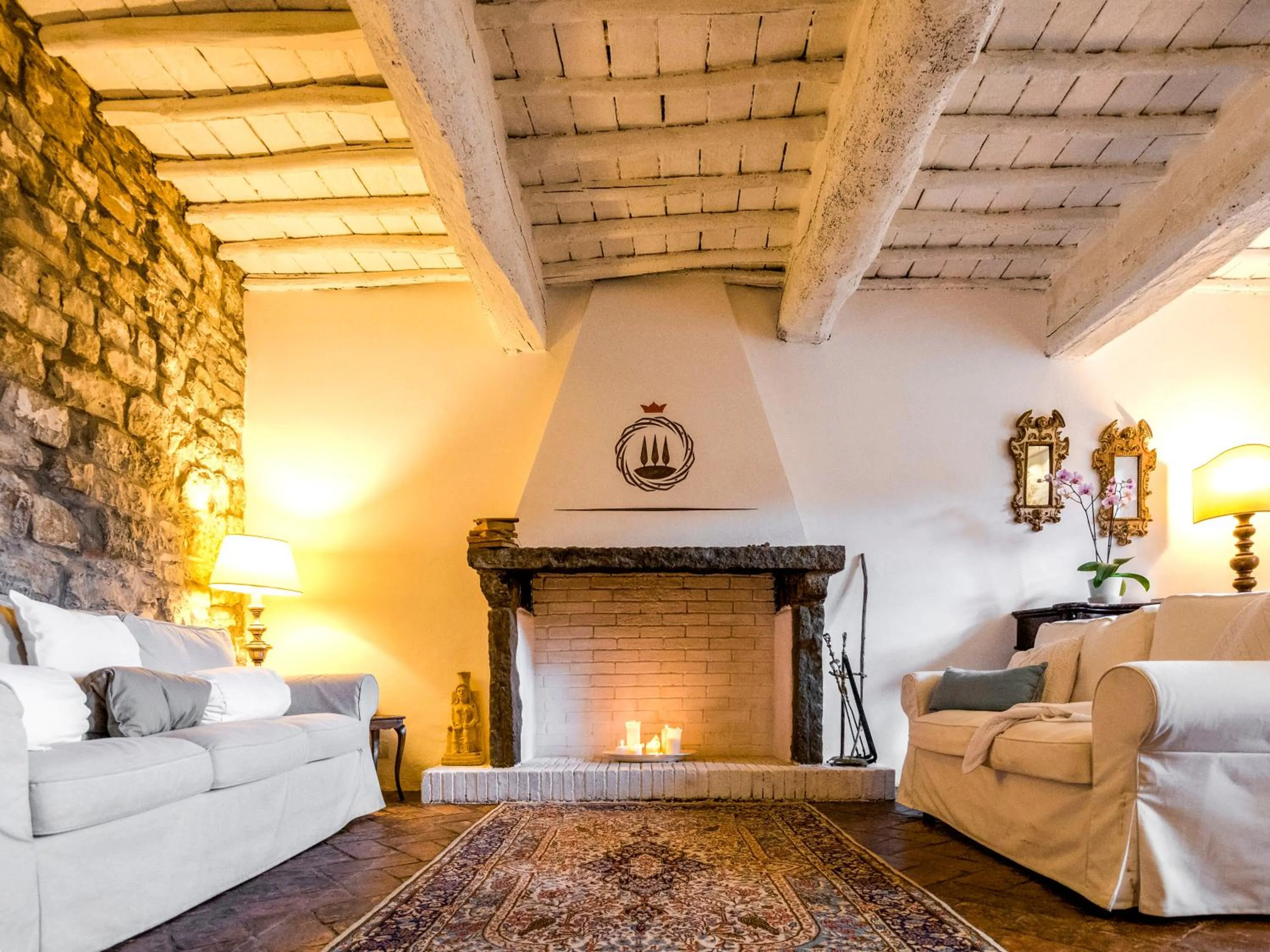 Communal lounge/ TV room in Tenuta Cortedomina