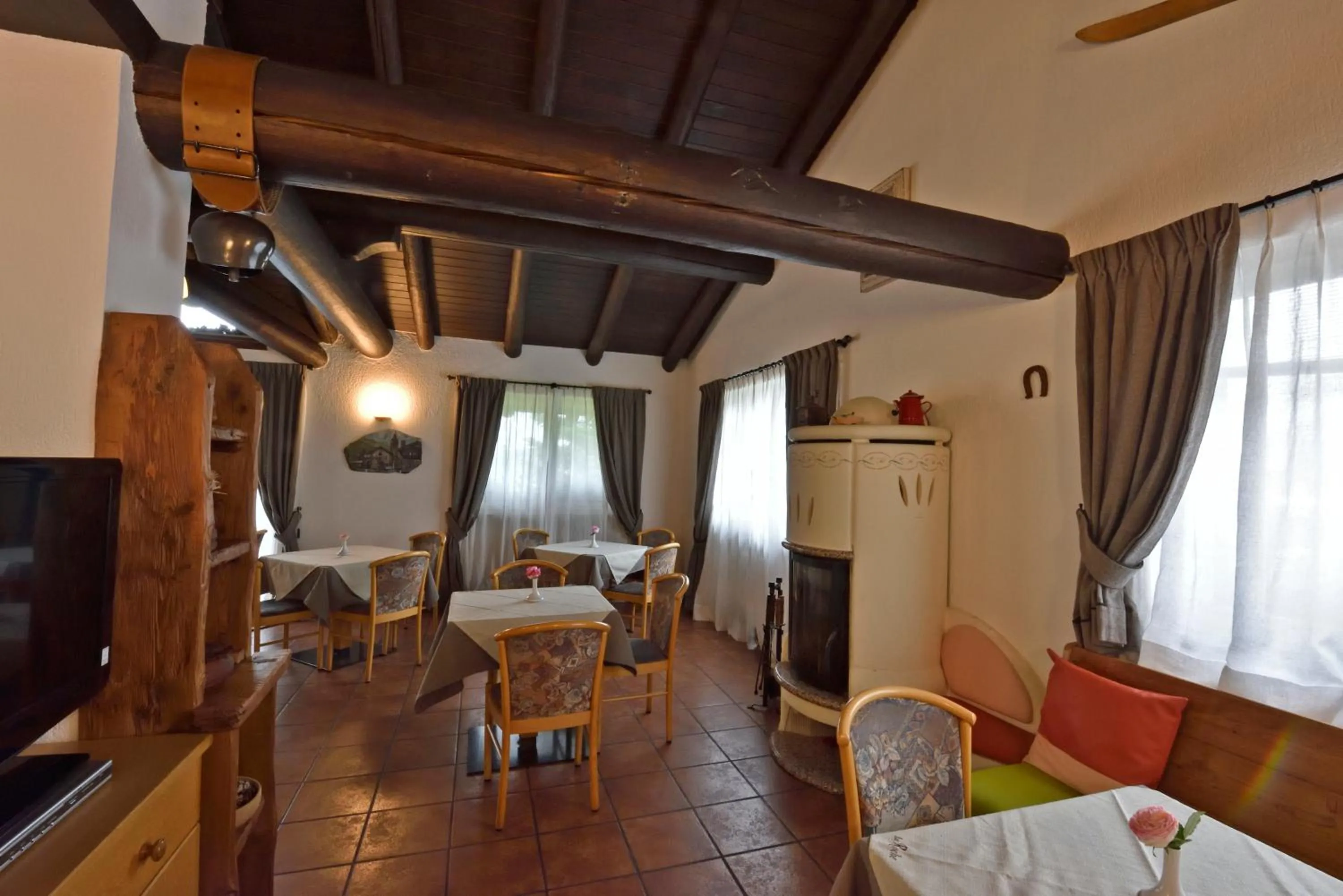 Breakfast in La Roche Hotel Appartments