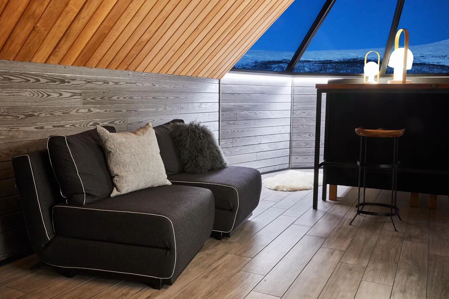 Photo of the whole room in Arctic Land Adventure Glass Igloos