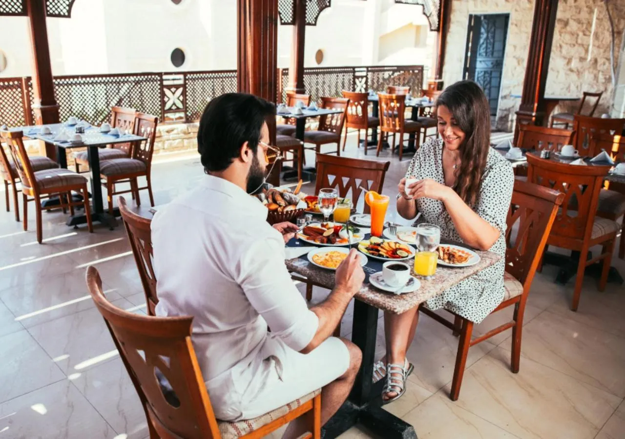 Restaurant/places to eat in Retal View Resort El Sokhna Aqua Park