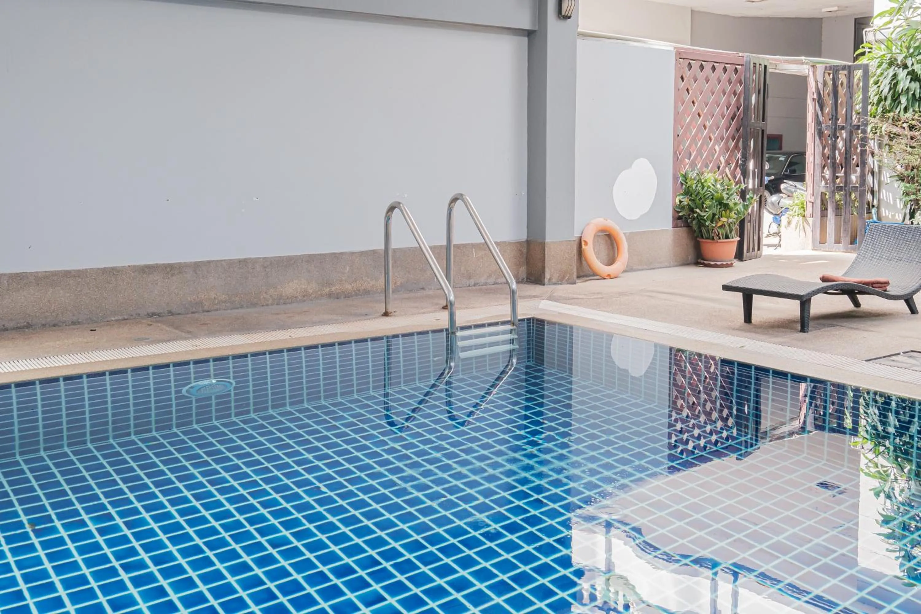 Pool view in Boss Hotel