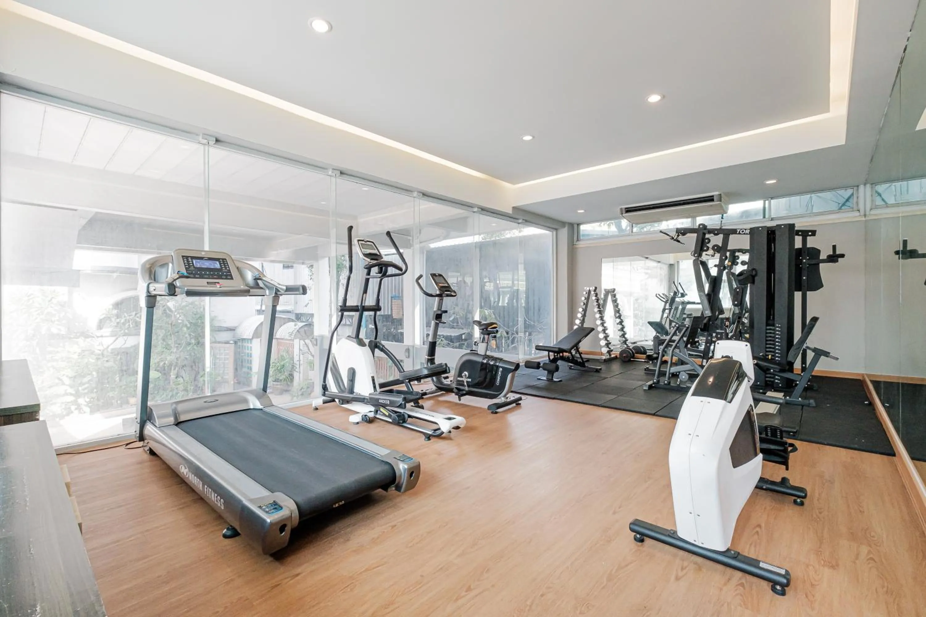 Fitness centre/facilities in Boss Hotel