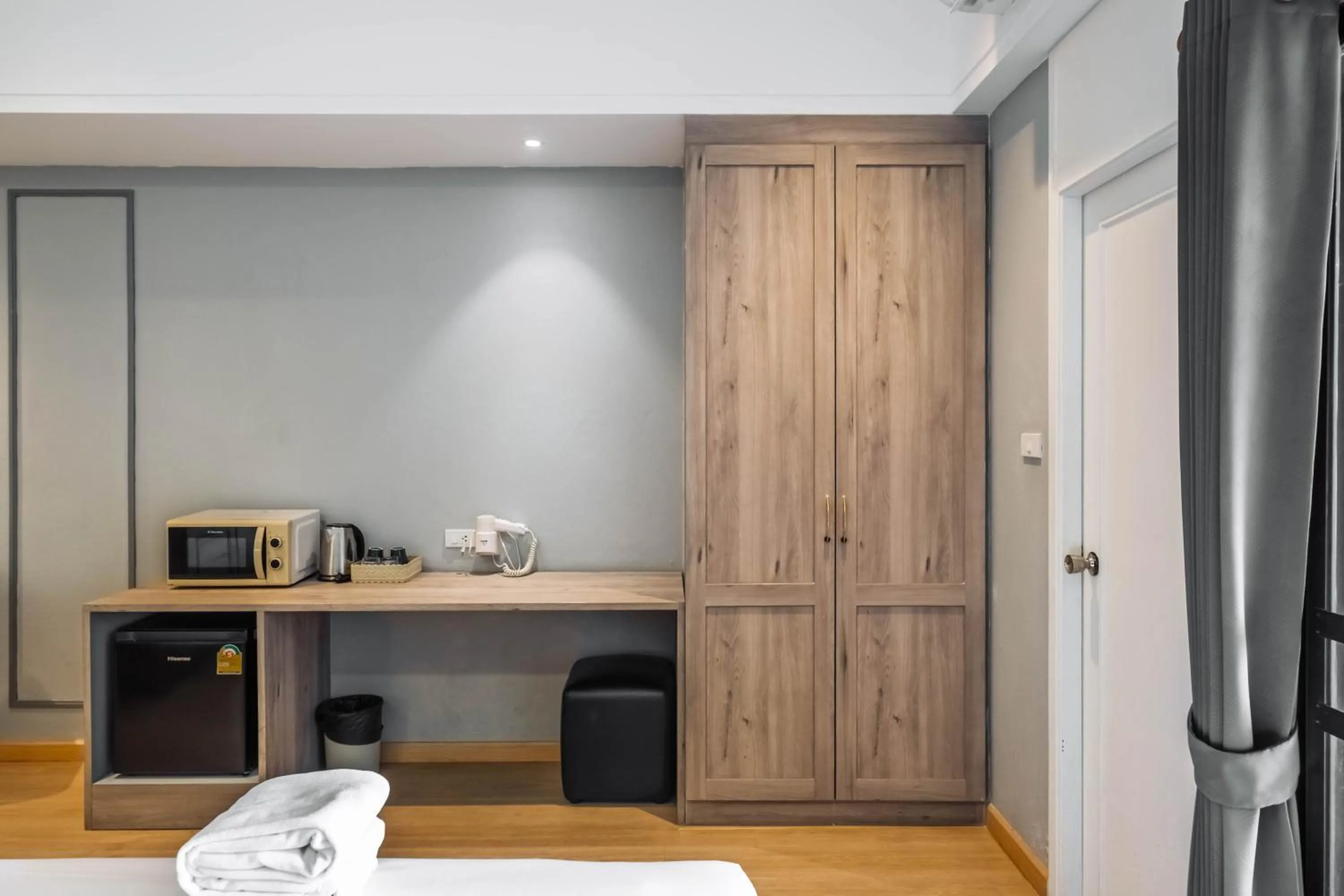 Coffee/tea facilities in Boss Hotel