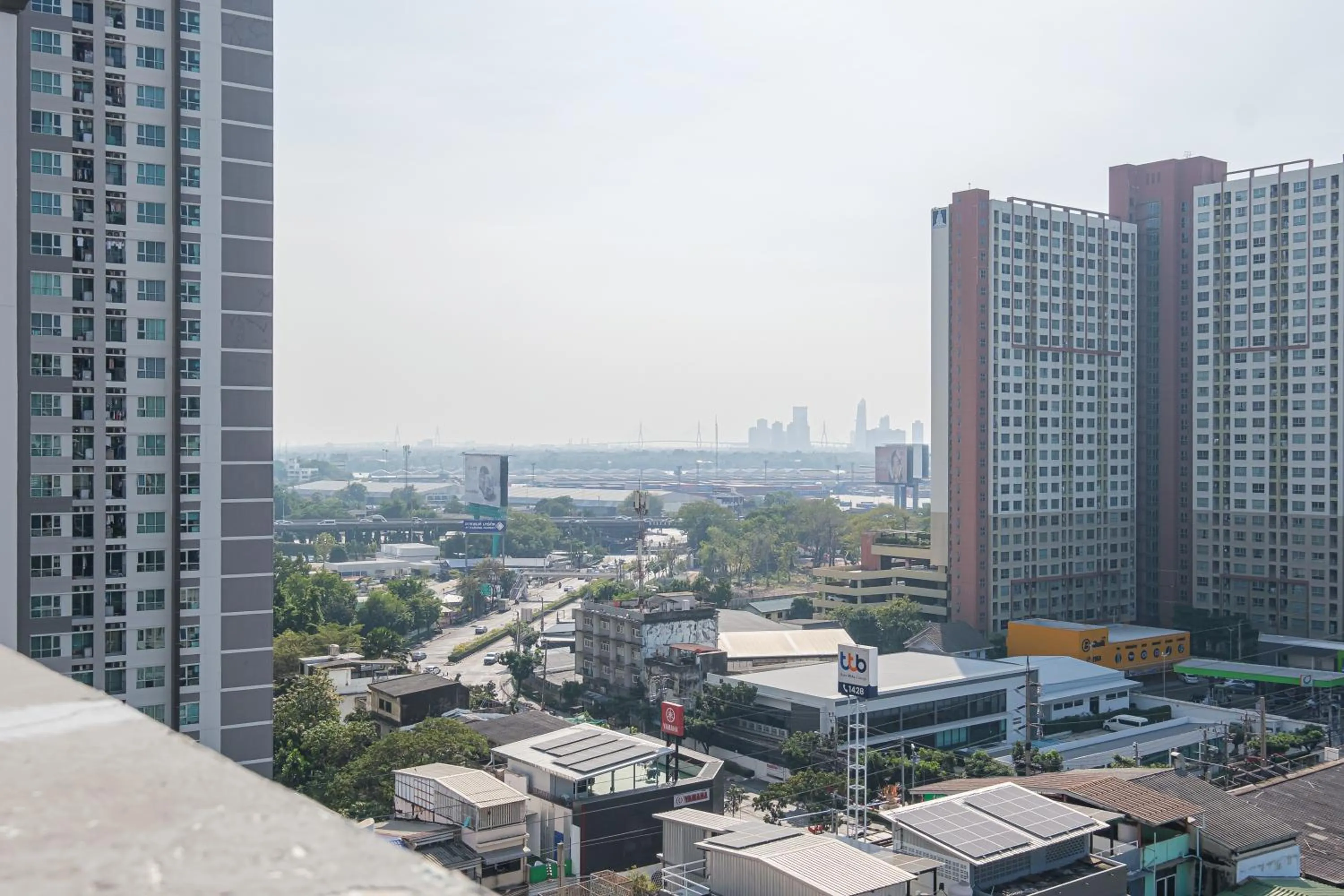 City view in Boss Hotel