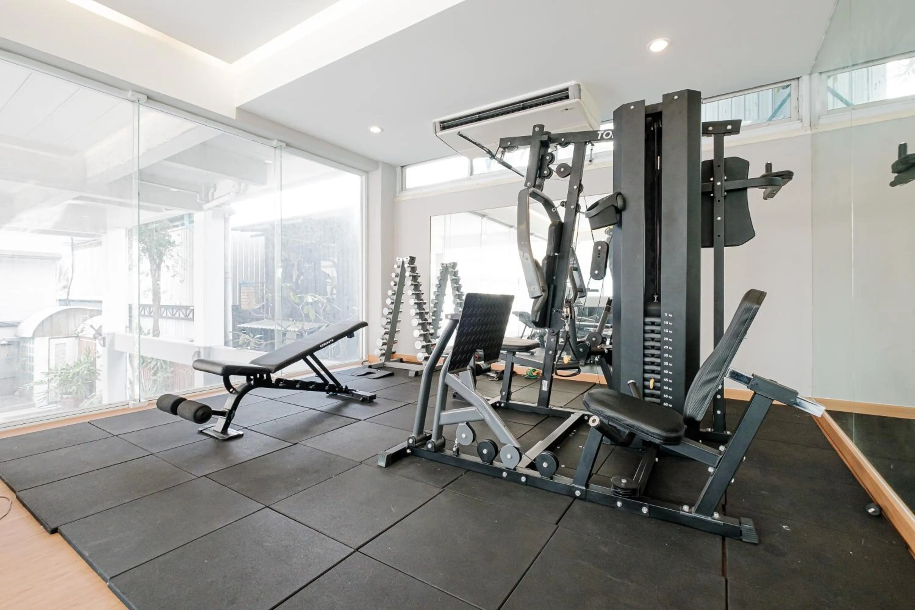 Fitness centre/facilities in Boss Hotel