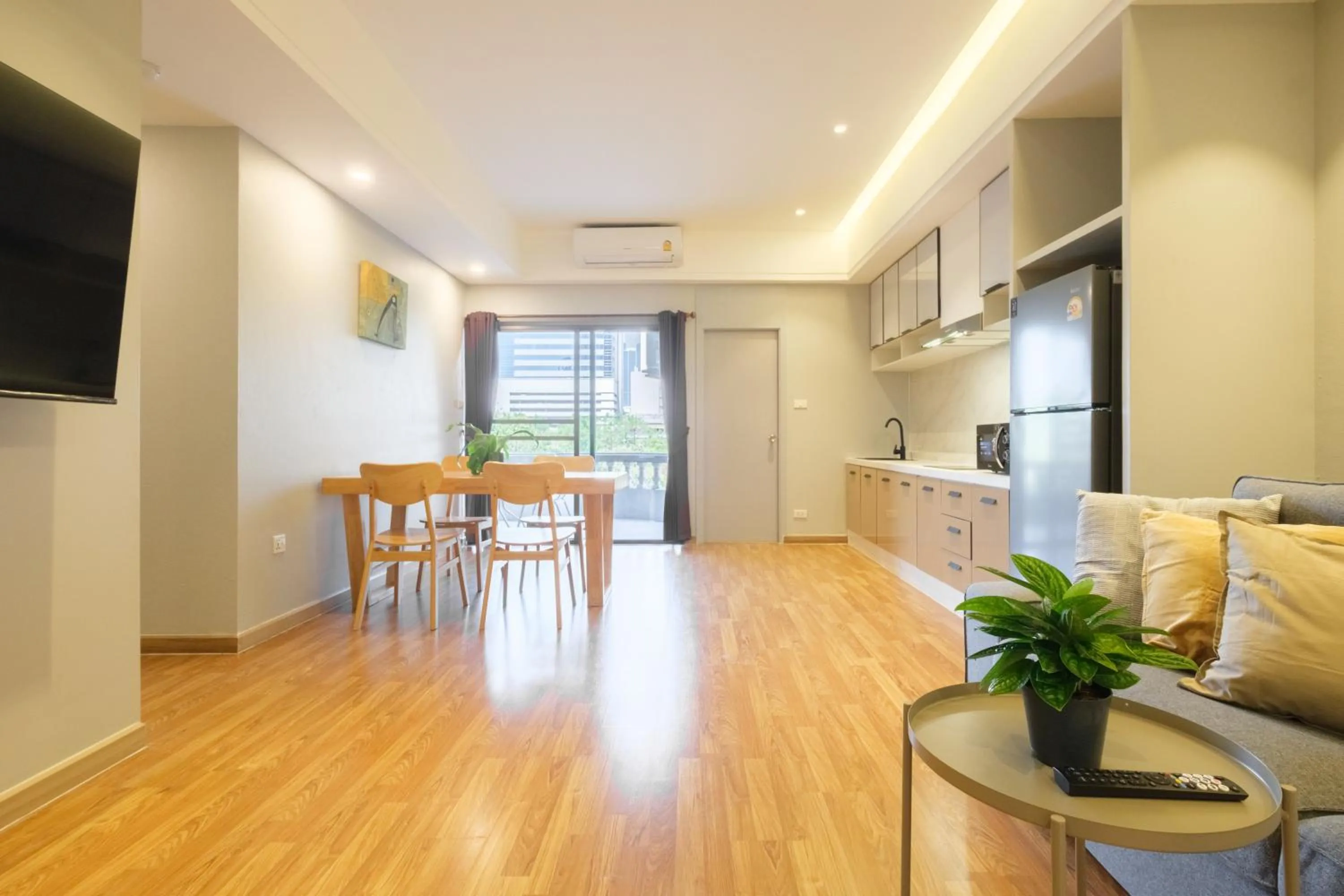 TV and multimedia in Boss Hotel