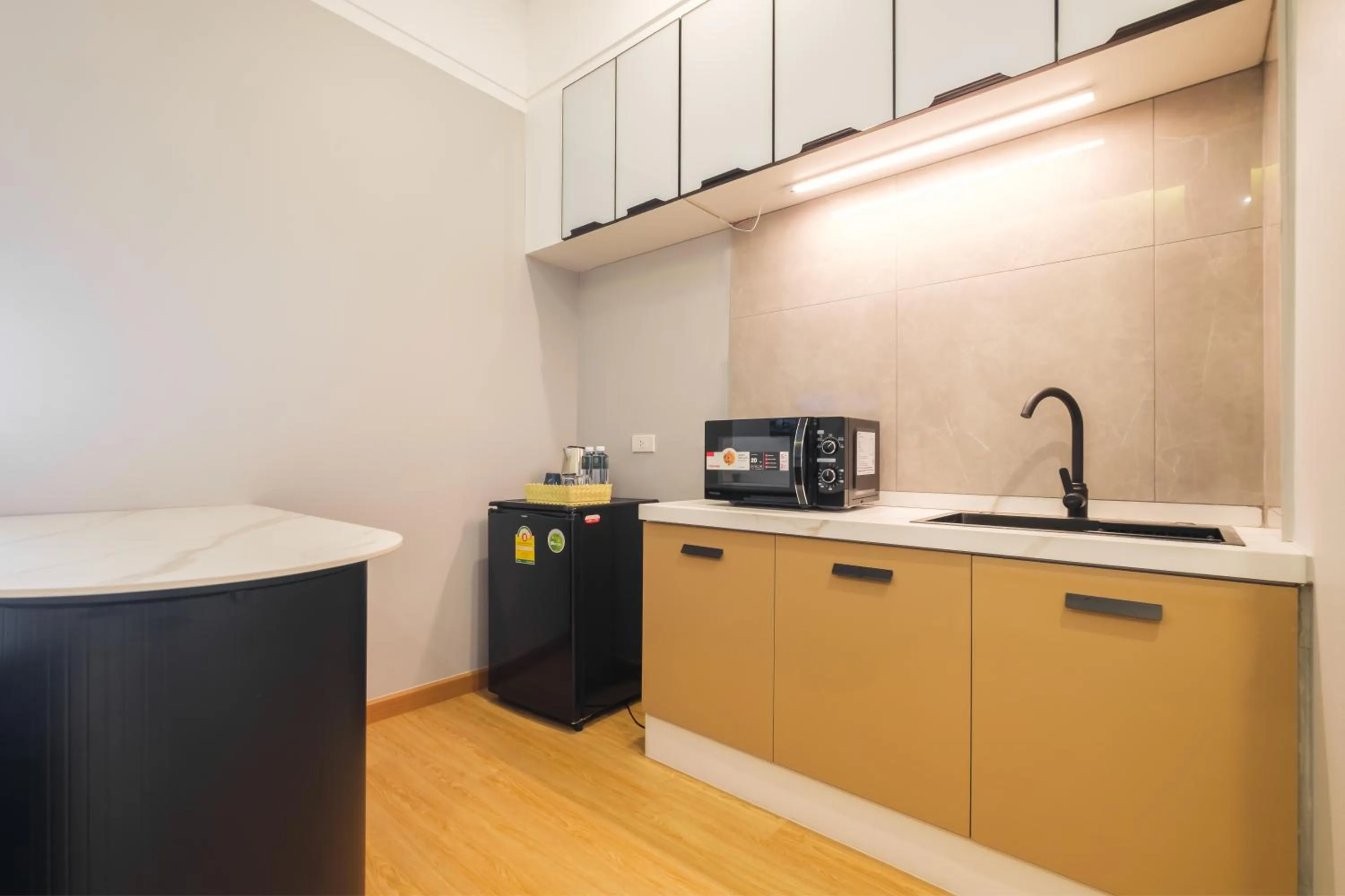 Coffee/tea facilities in Boss Hotel