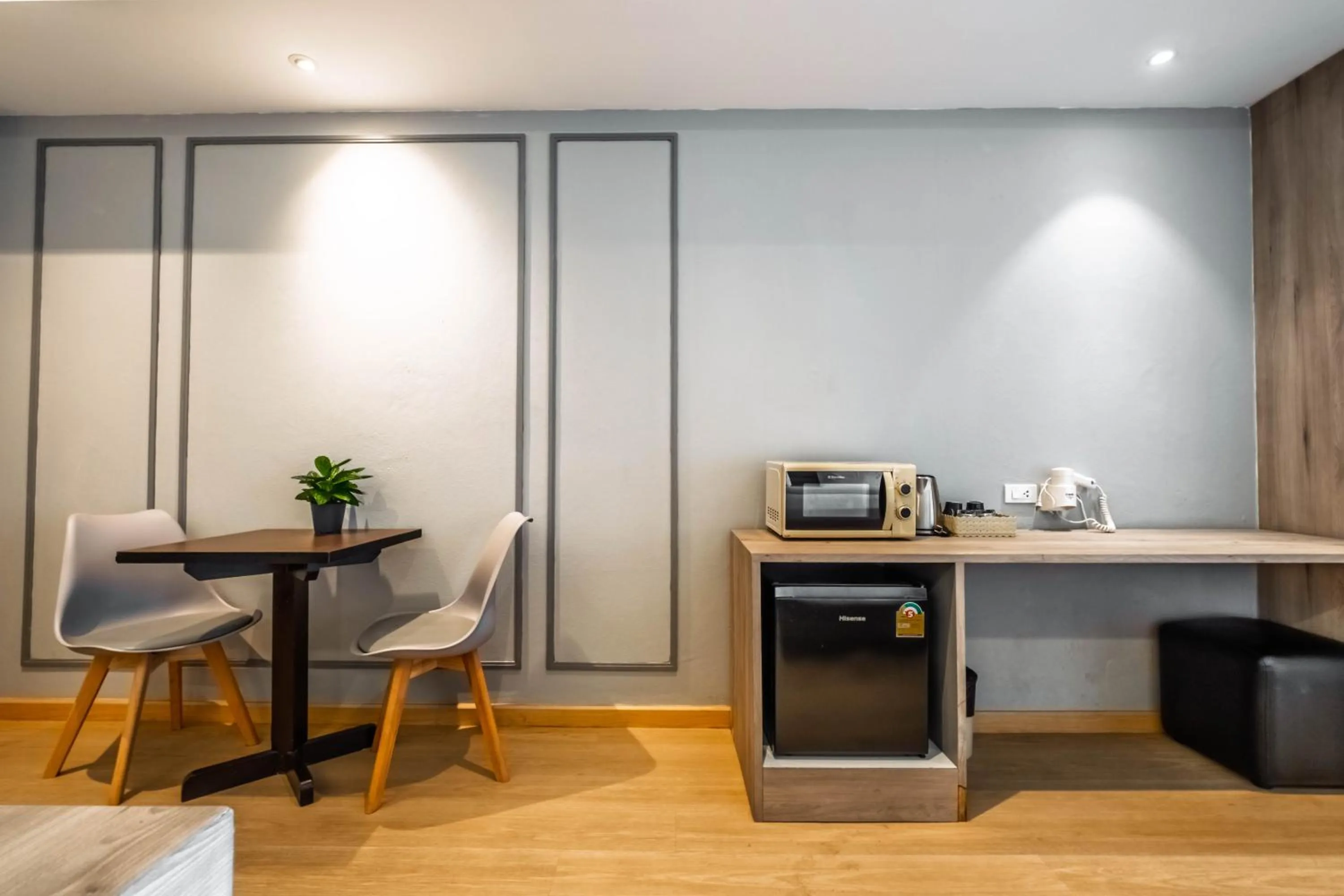 Coffee/tea facilities in Boss Hotel