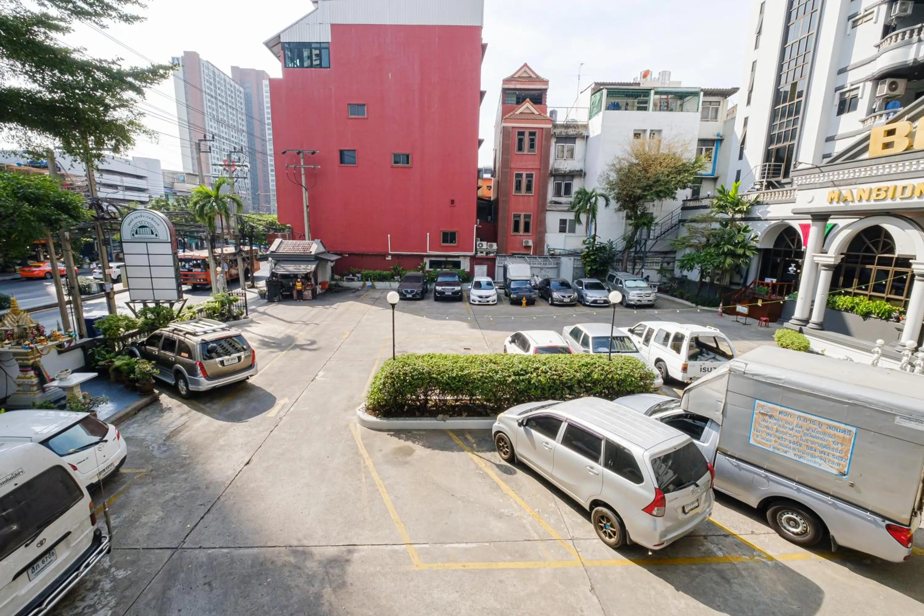 Property building in Boss Hotel