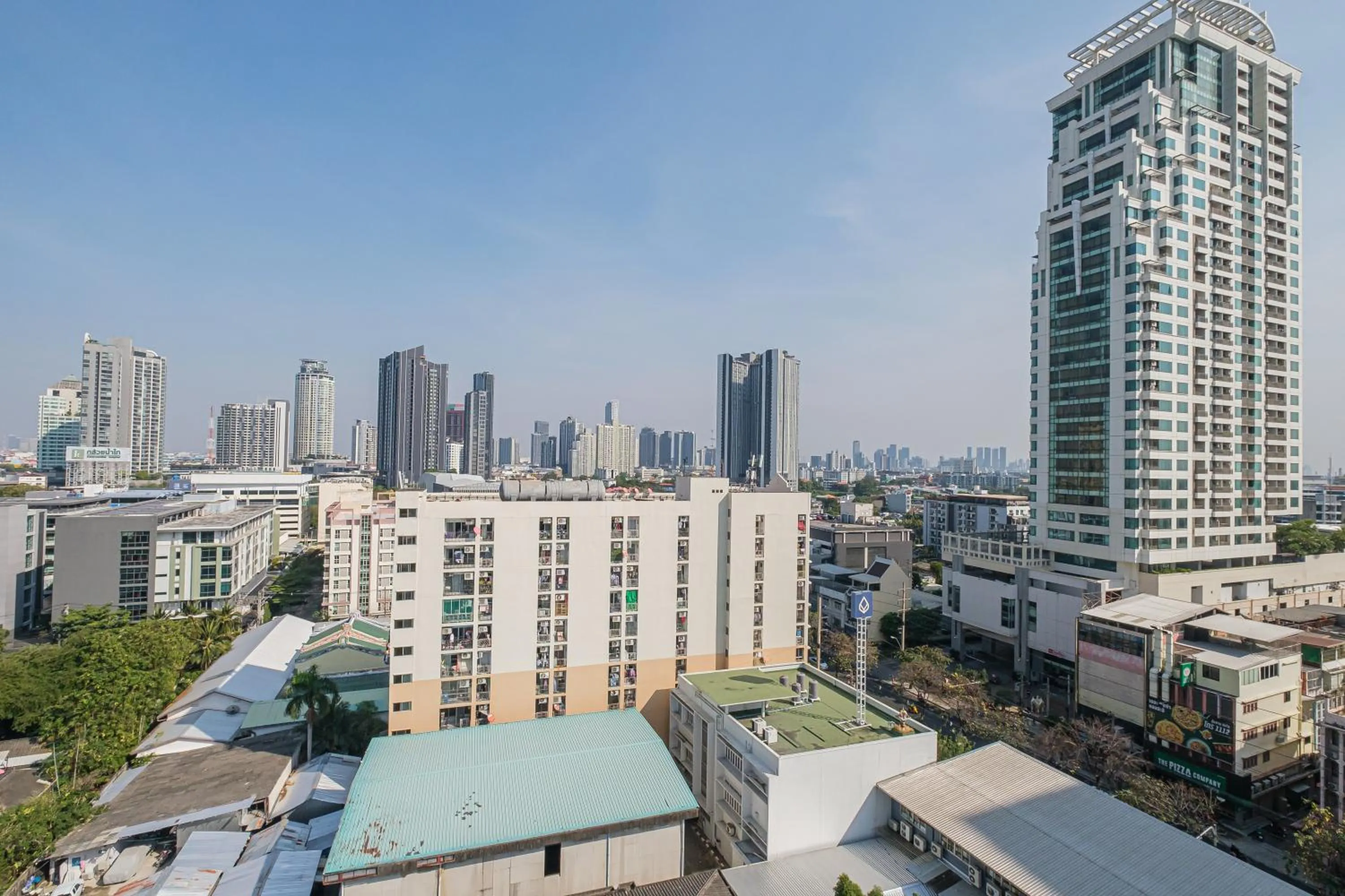 City view in Boss Hotel