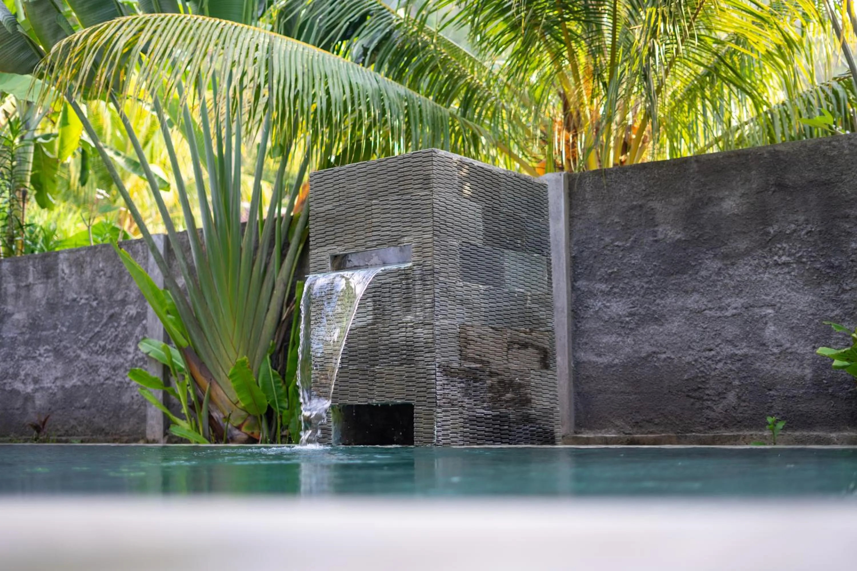 Swimming pool in Penida Bay Village