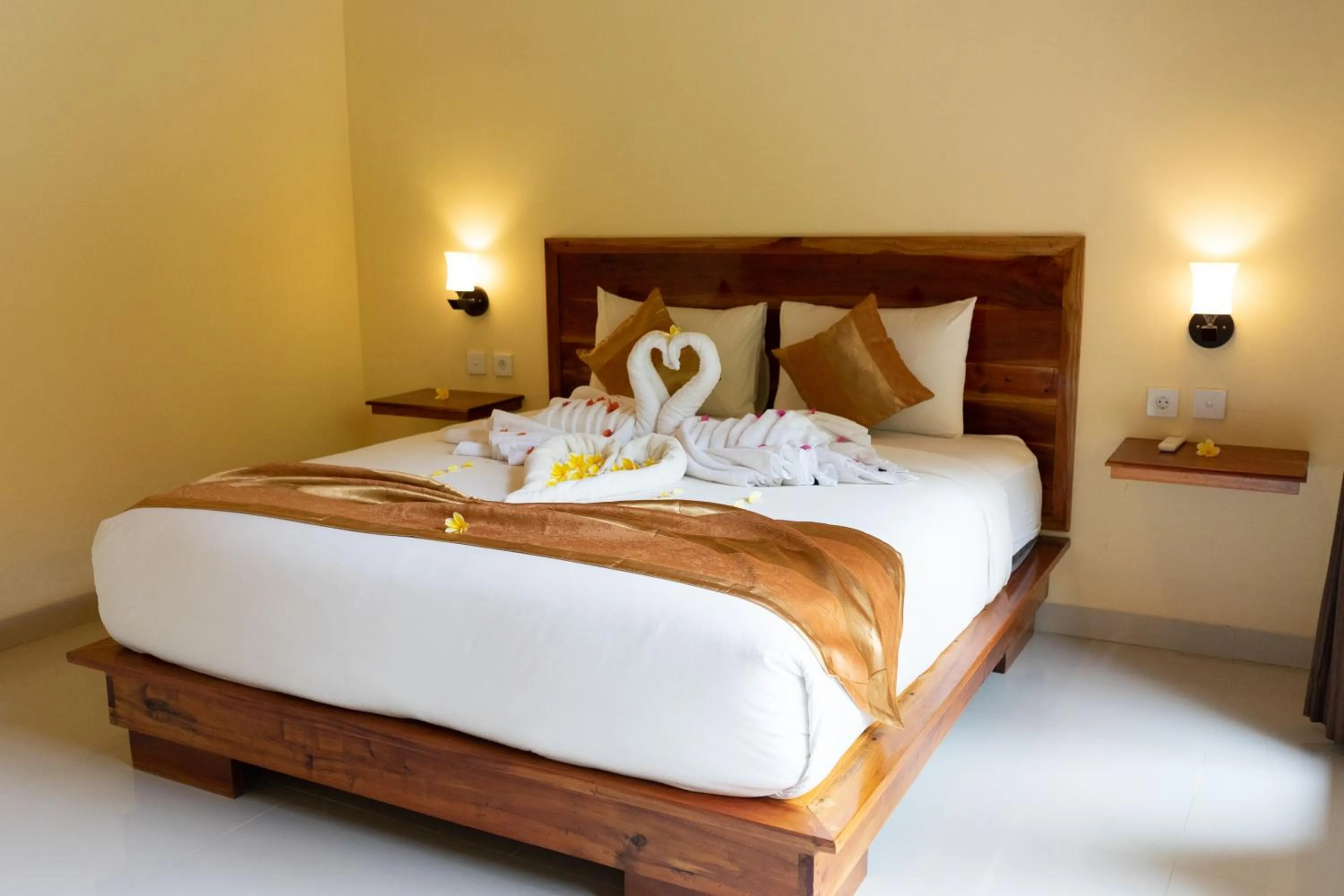 Bed in Penida Bay Village