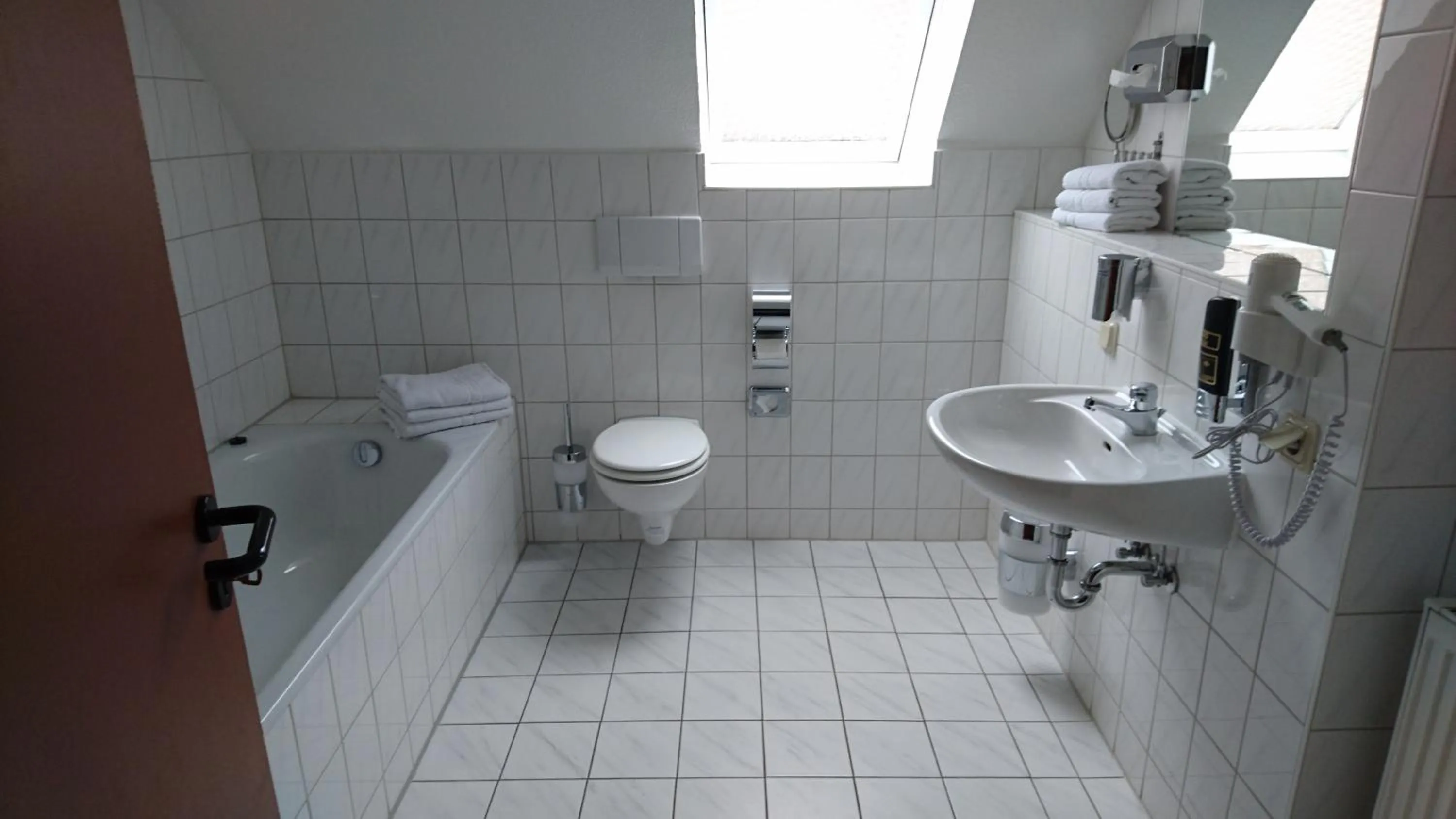 Toilet in City Hotel Aschersleben