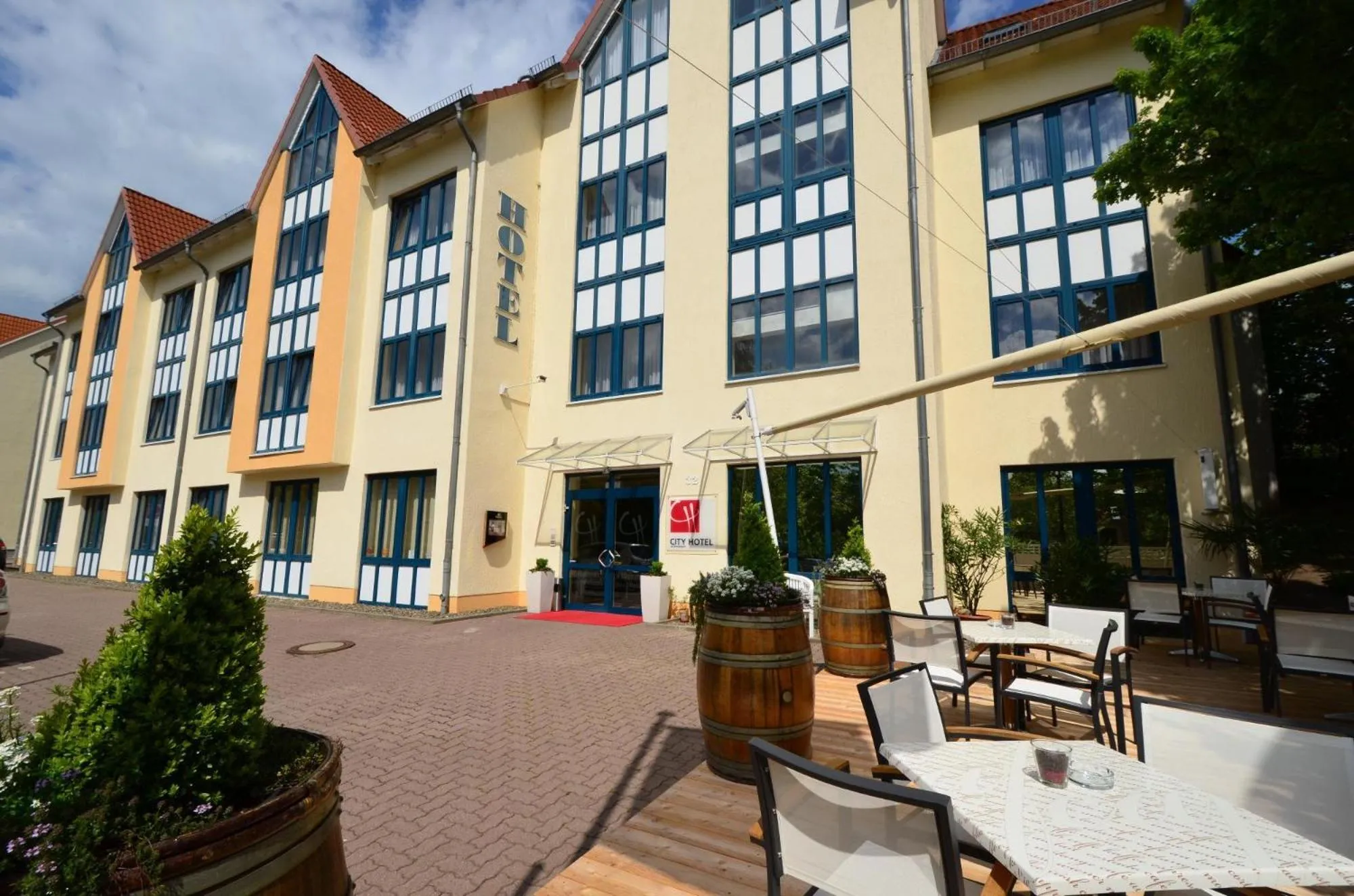 Facade/entrance in City Hotel Aschersleben